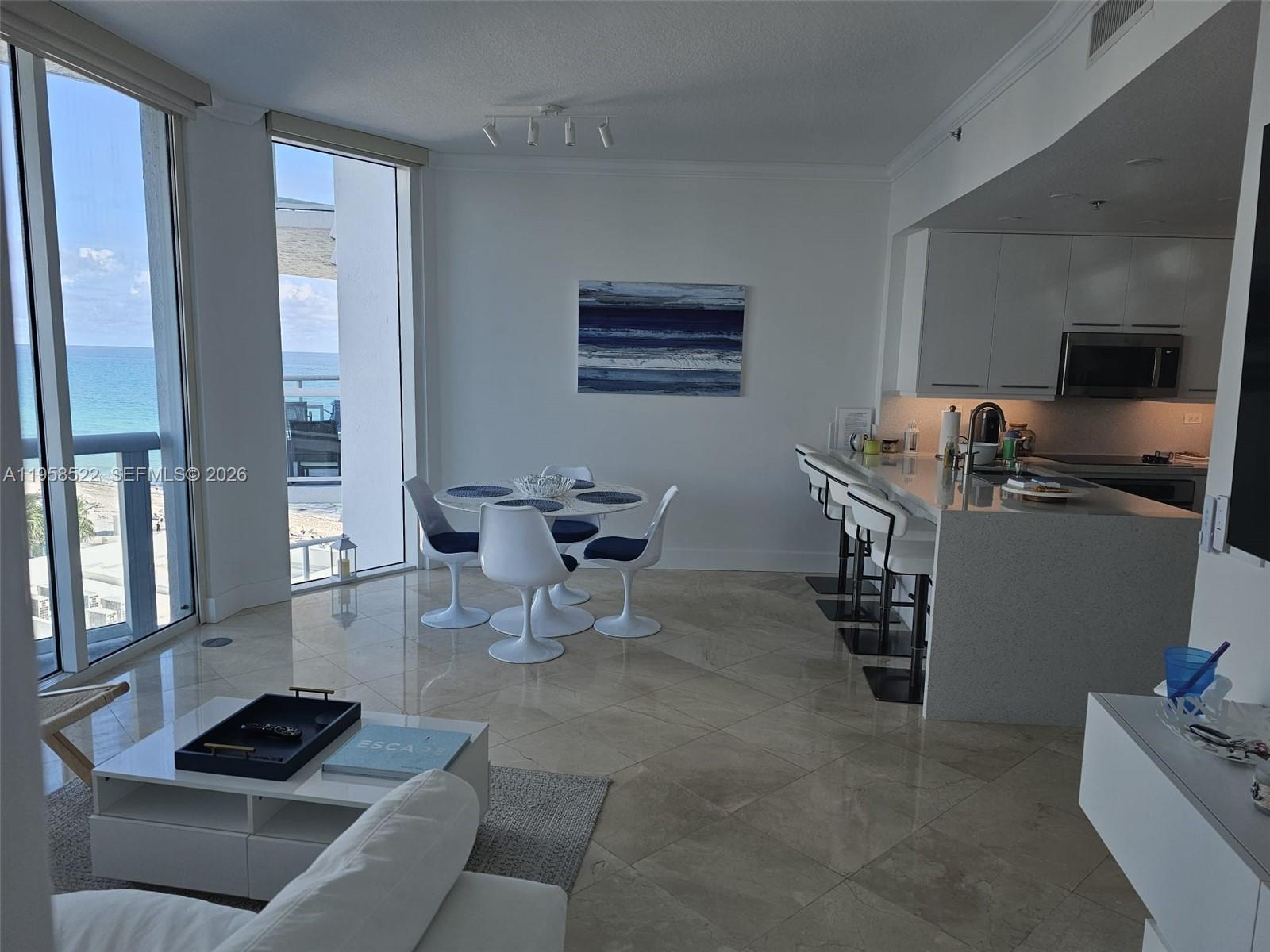 6515 Collins Ave #901, Miami Beach FL 33141