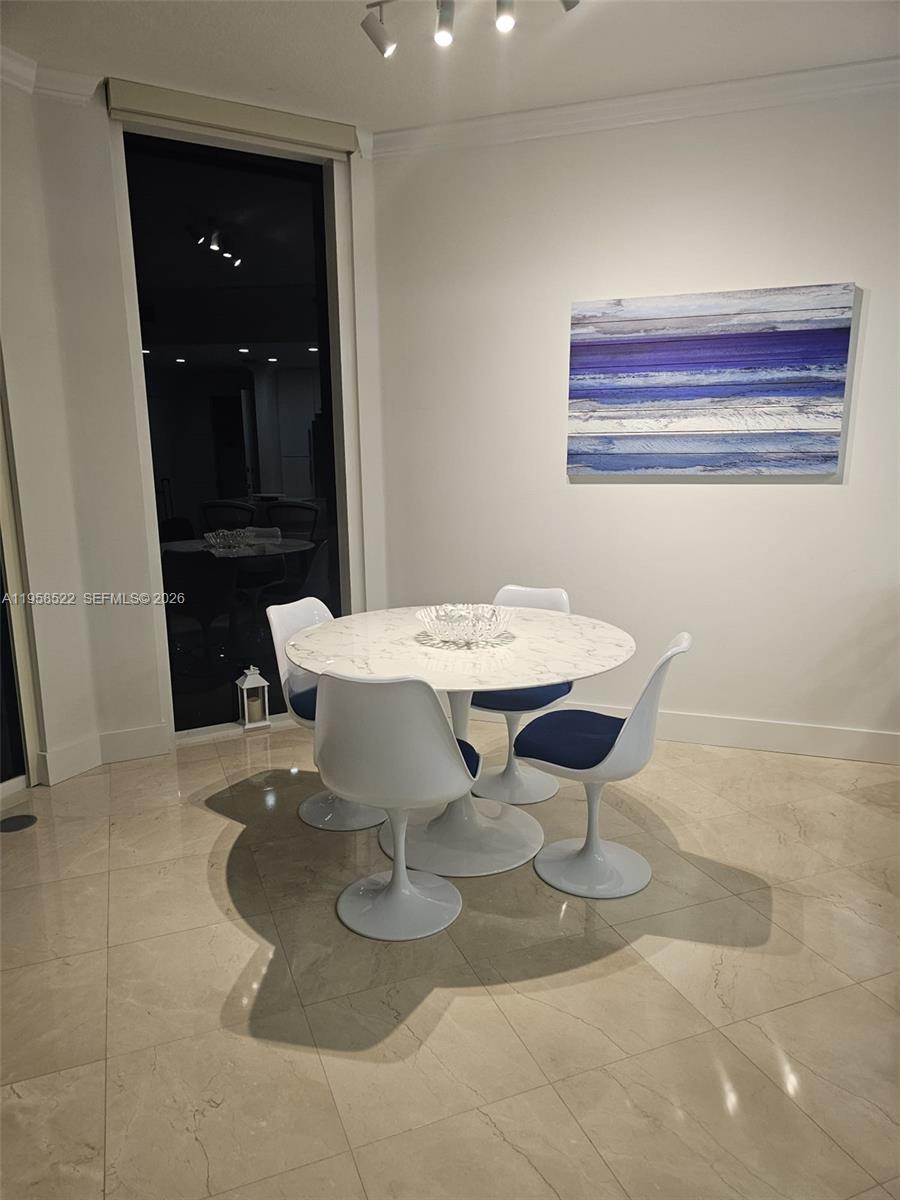 6515 Collins Ave #901, Miami Beach FL 33141