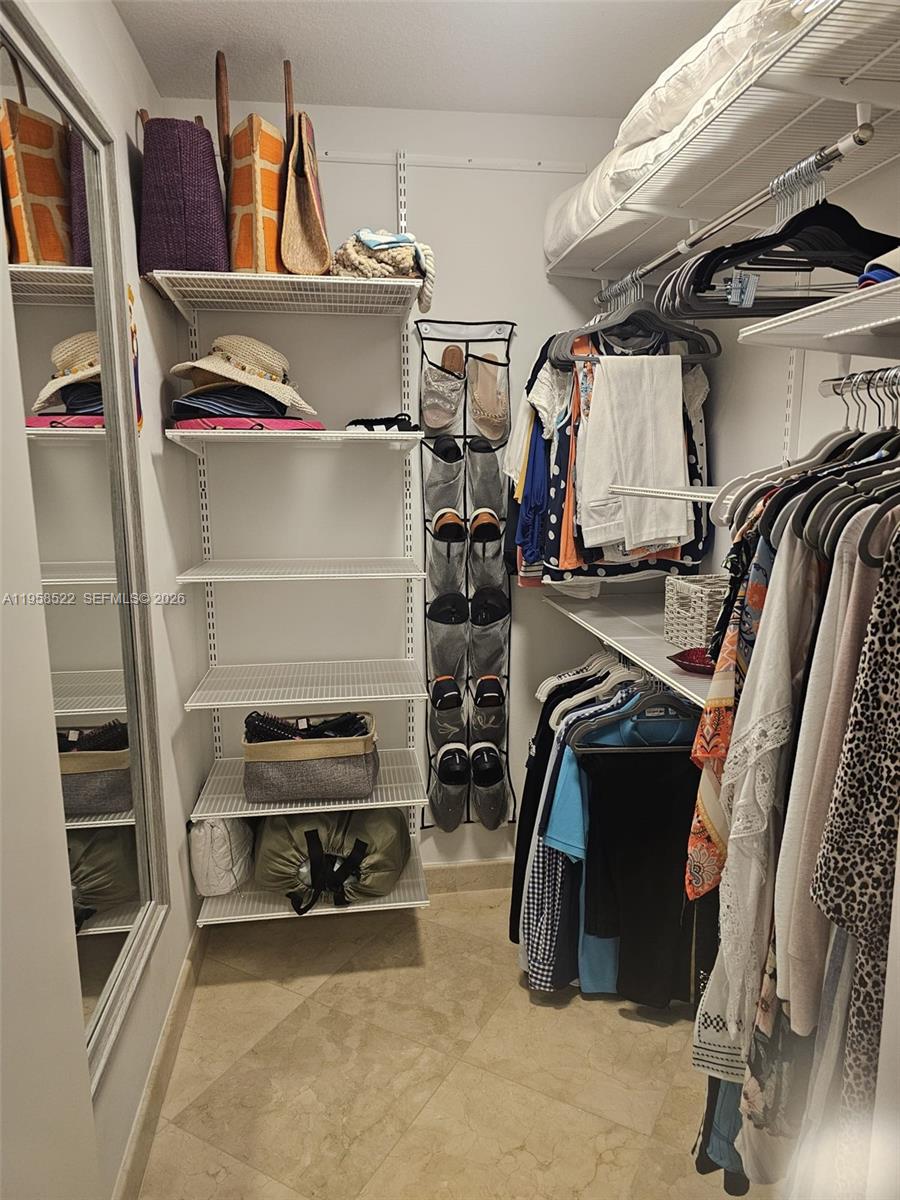 6515 Collins Ave #901, Miami Beach FL 33141