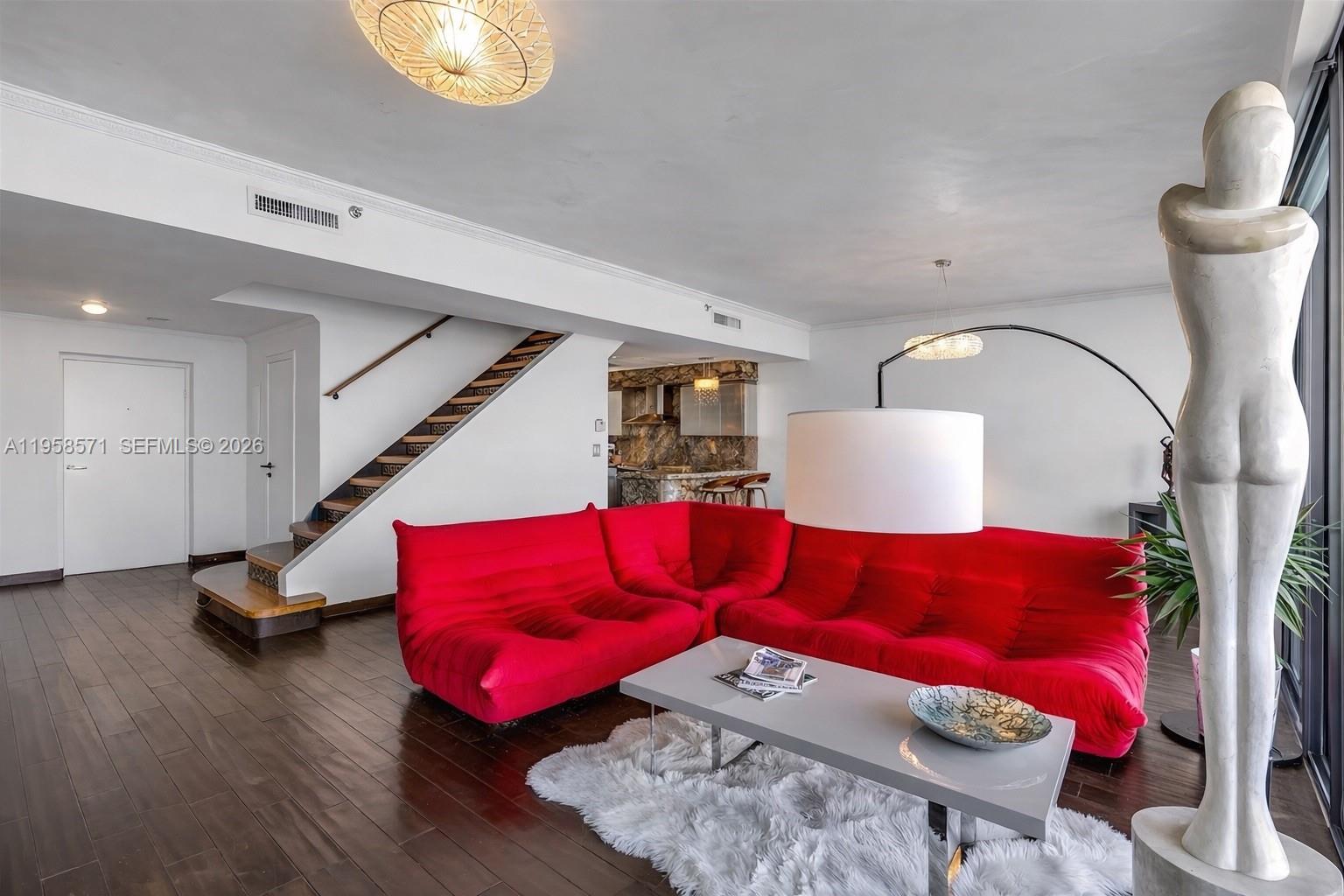 1000 Venetian Way #1106, Miami FL 33139