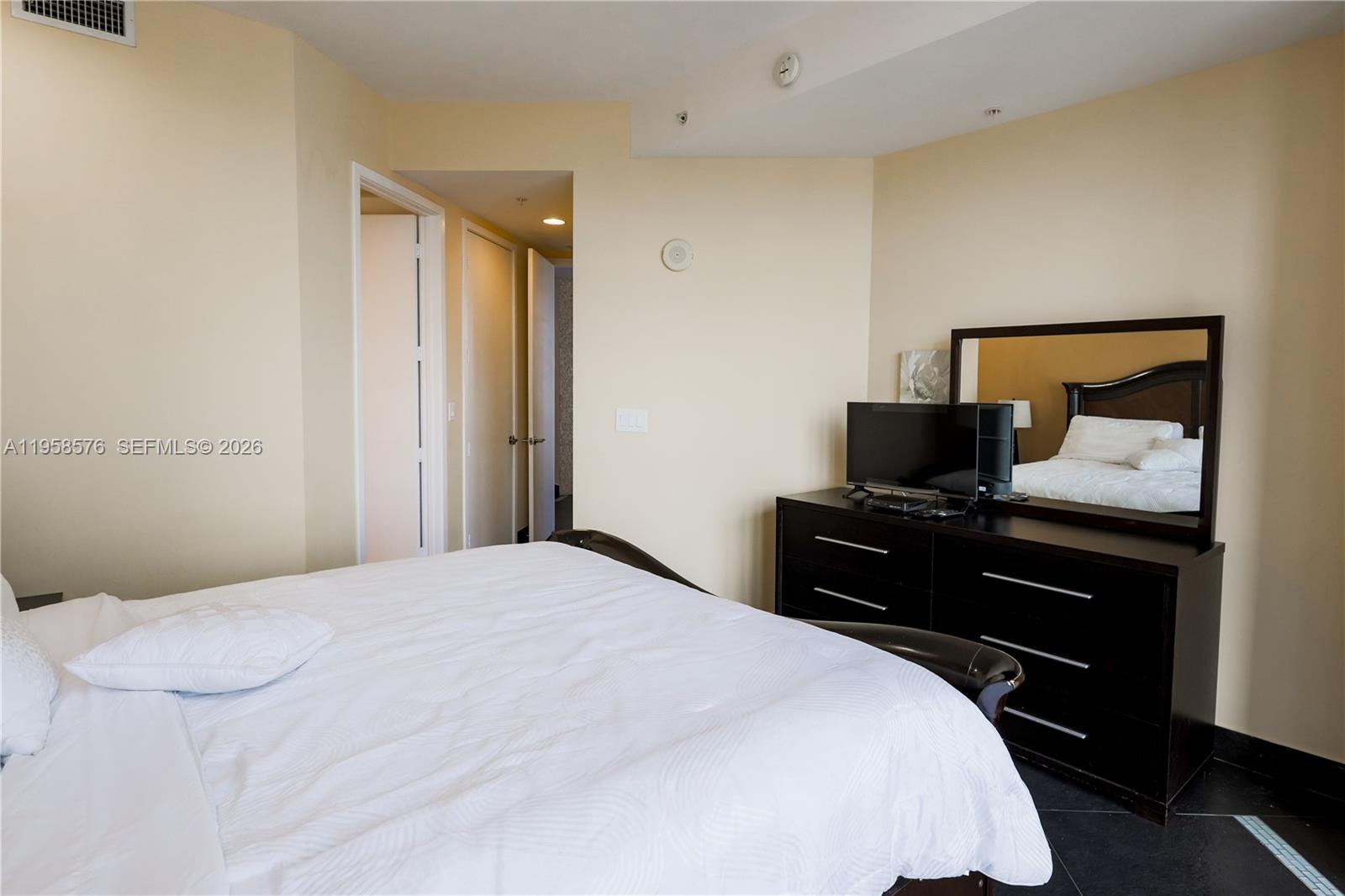 18201 Collins Ave #3709A, Sunny Isles Beach FL 33160