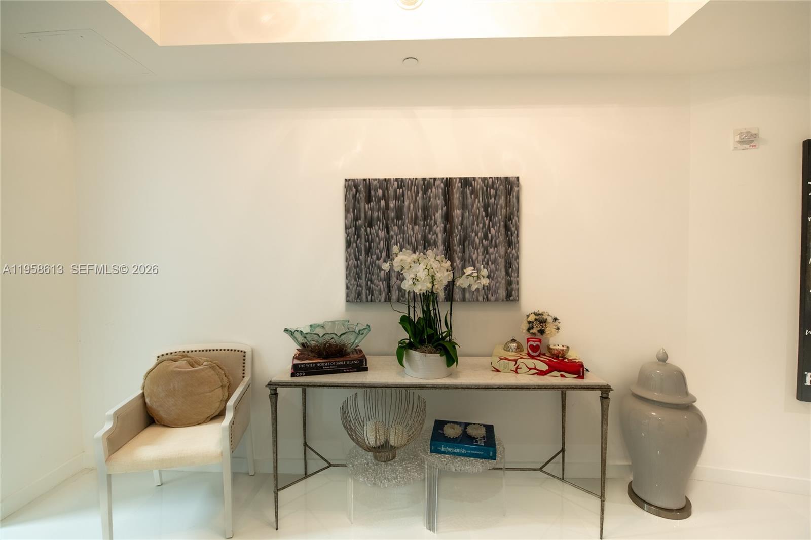 851 NE 1st Ave #811, Miami FL 33132