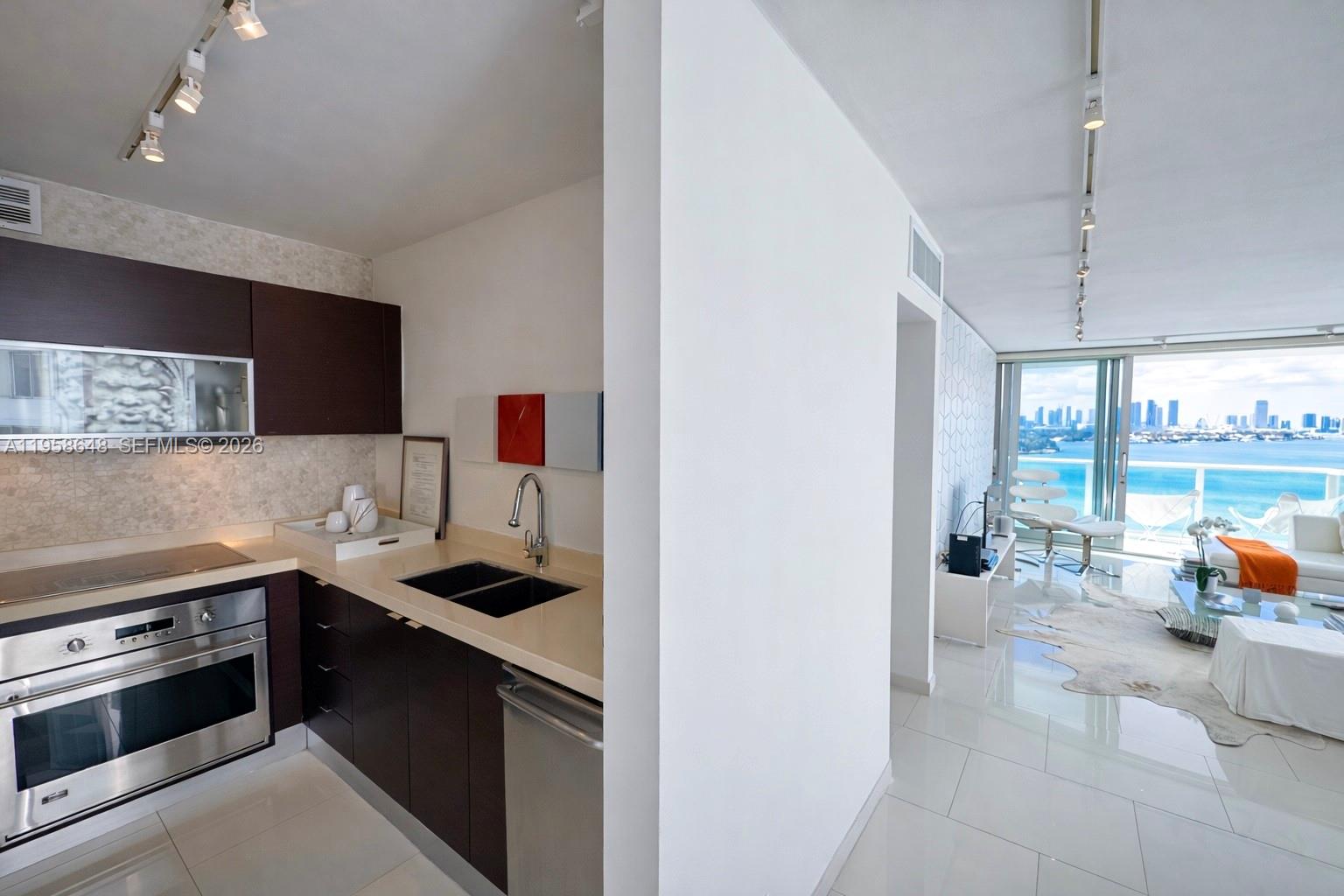 1000 West Ave #1111, Miami Beach FL 33139