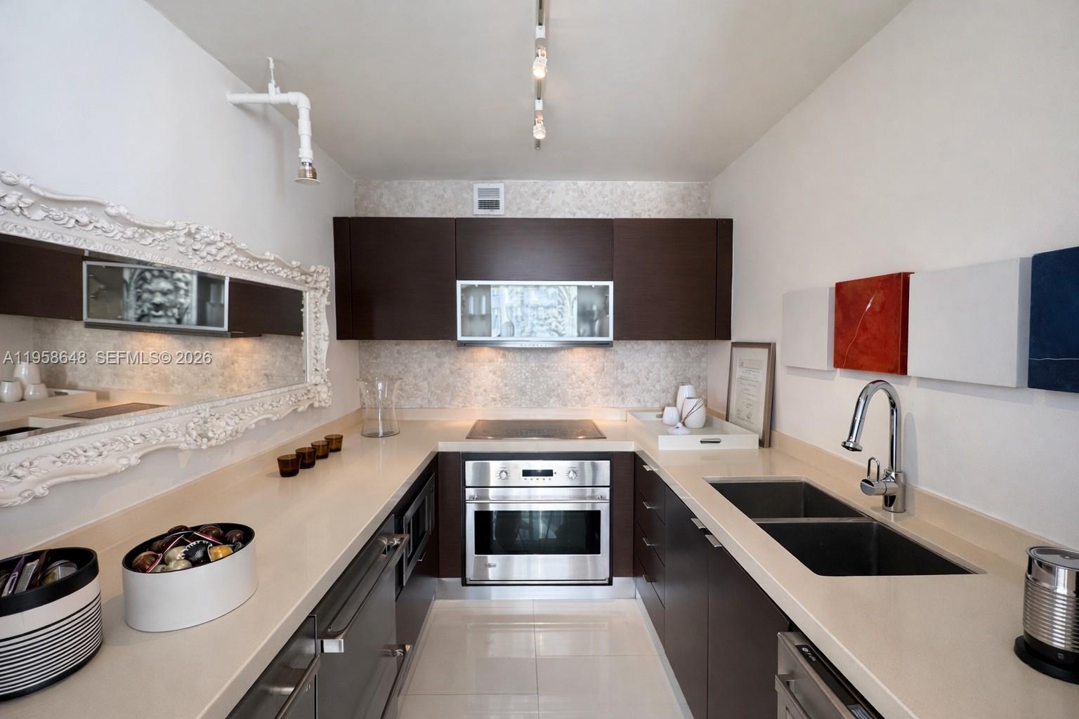 1000 West Ave #1111, Miami Beach FL 33139