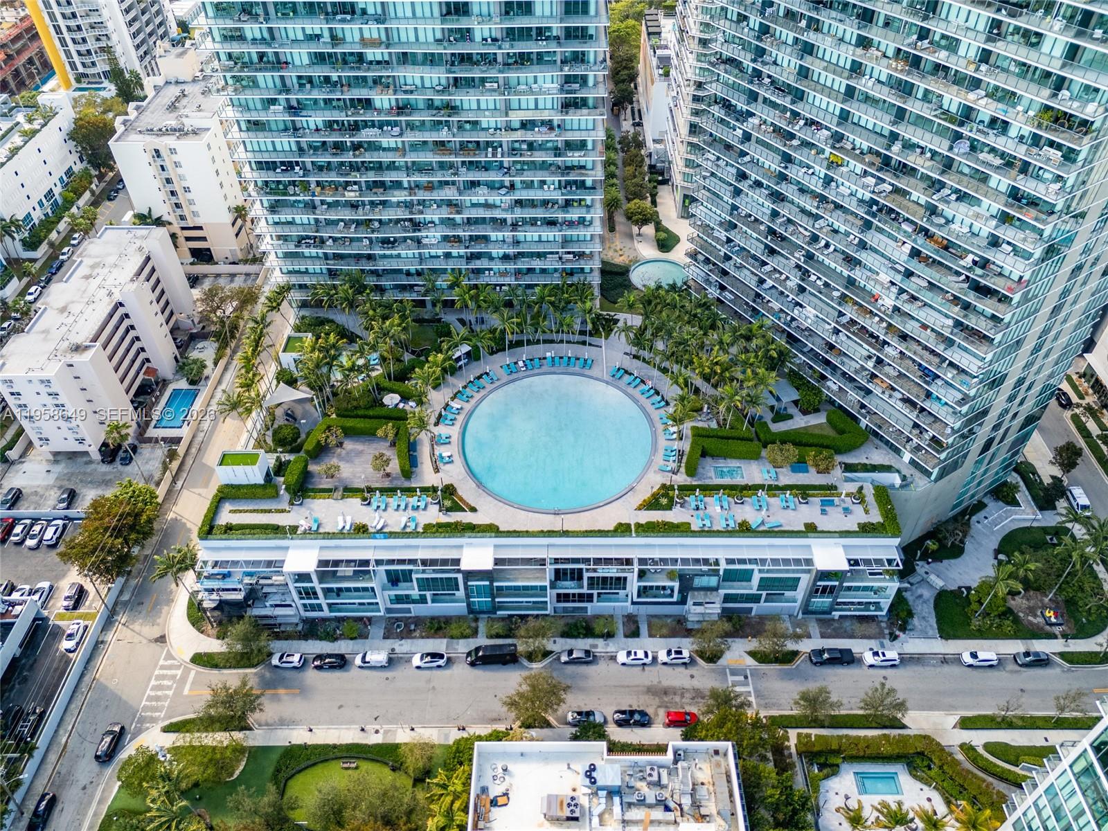 480 NE 31st St #PH5101, Miami FL 33137