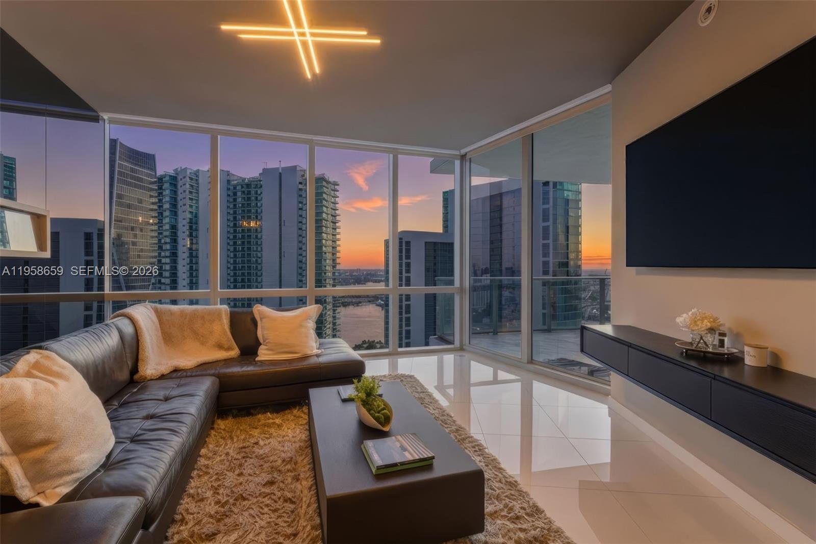 851 NE 1st Ave #4303, Miami FL 33132