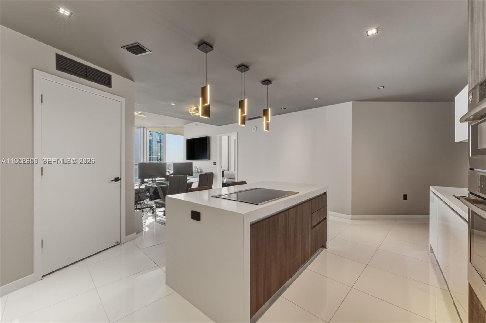 851 NE 1st Ave #4303, Miami FL 33132