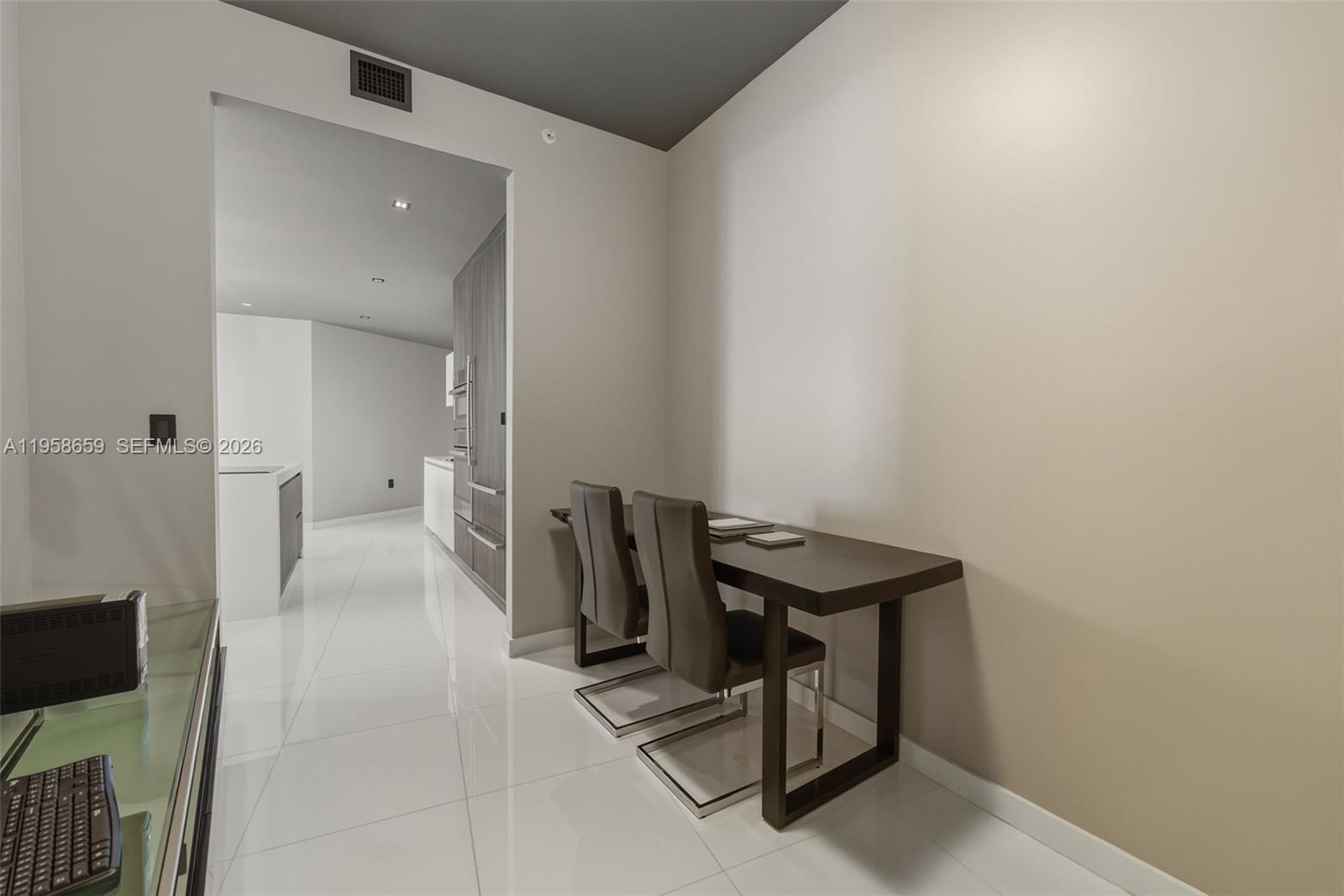 851 NE 1st Ave #4303, Miami FL 33132