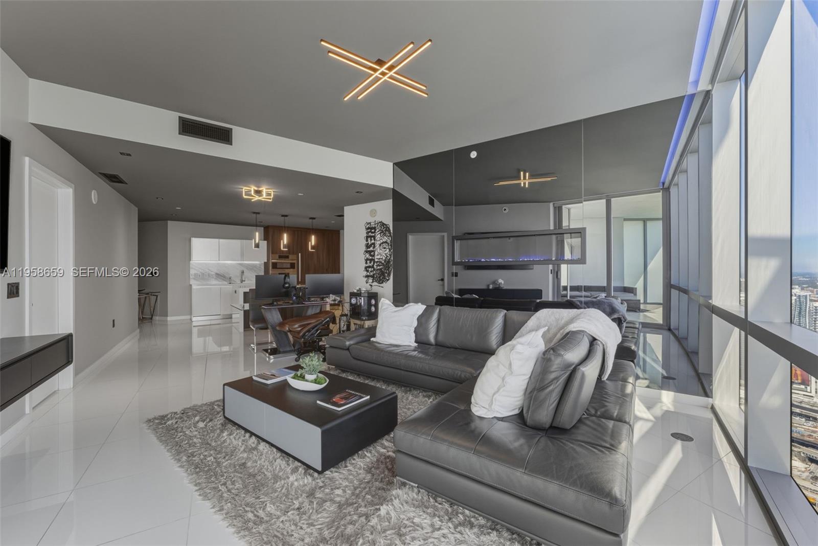 851 NE 1st Ave #4303, Miami FL 33132