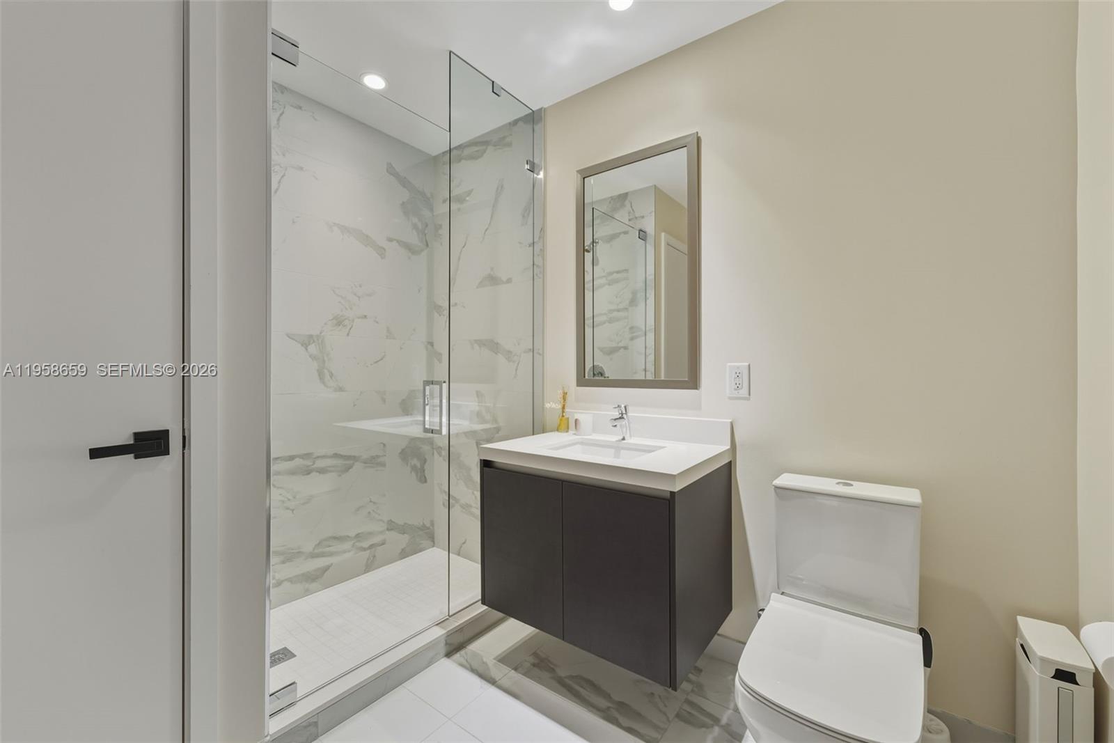 851 NE 1st Ave #4303, Miami FL 33132