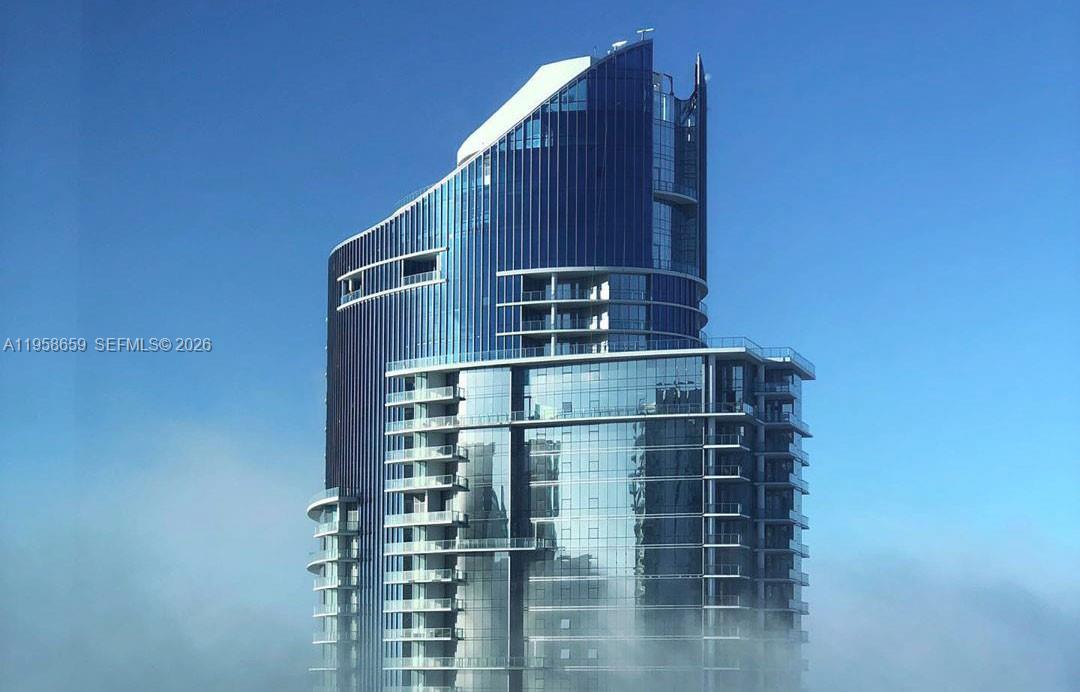851 NE 1st Ave #4303, Miami FL 33132