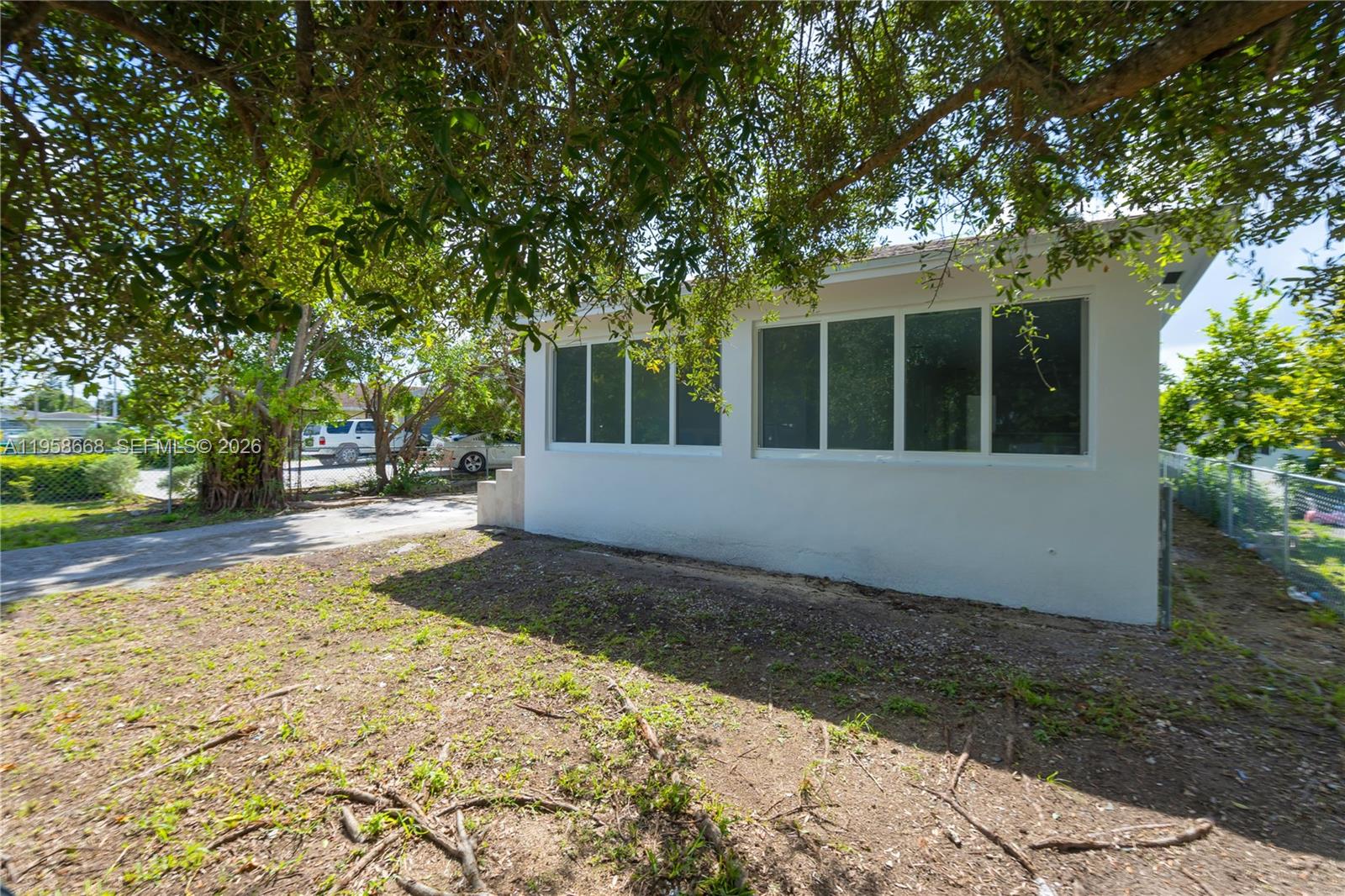 667 NW 14th St, Florida City FL 33034