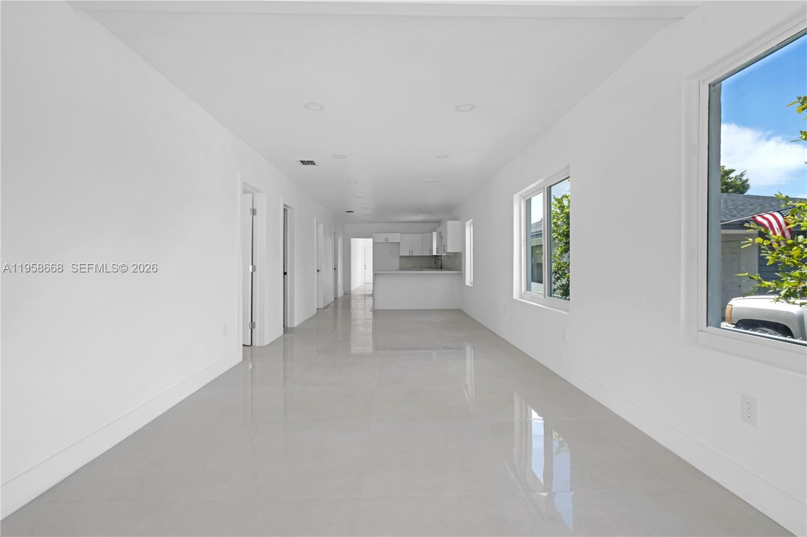 667 NW 14th St, Florida City FL 33034