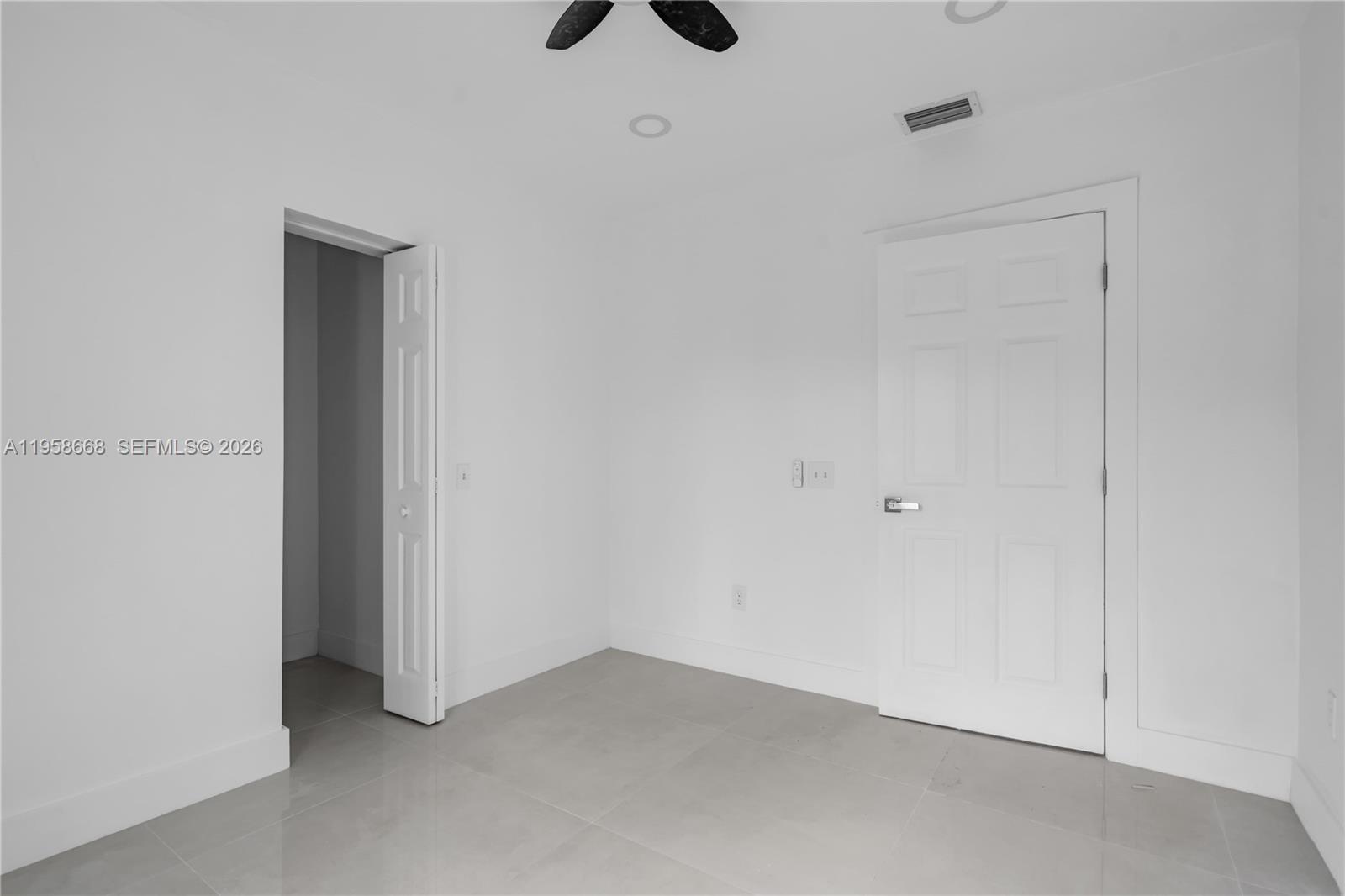 667 NW 14th St, Florida City FL 33034