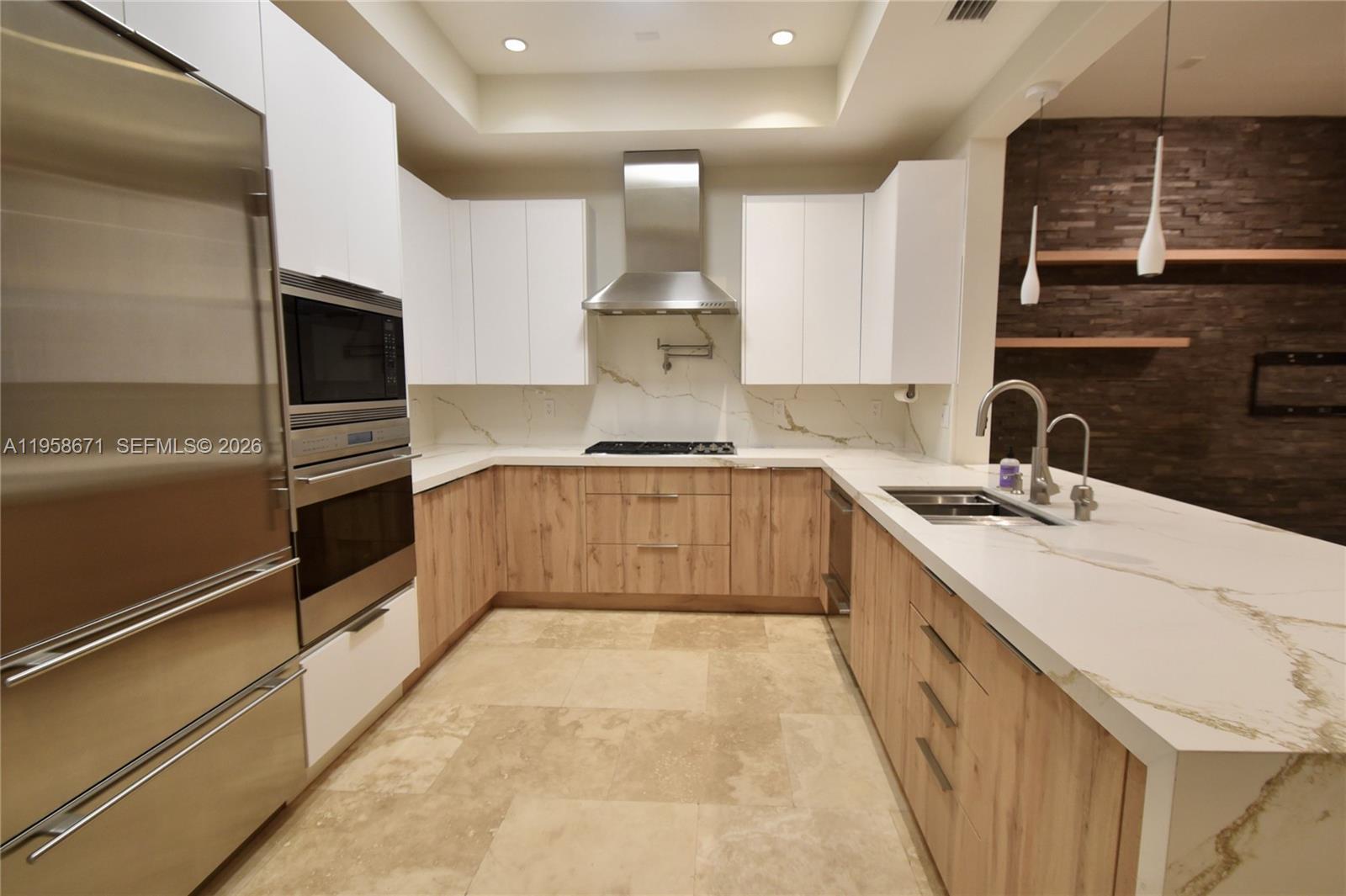 7560 SW 56th Ct, Miami FL 33143