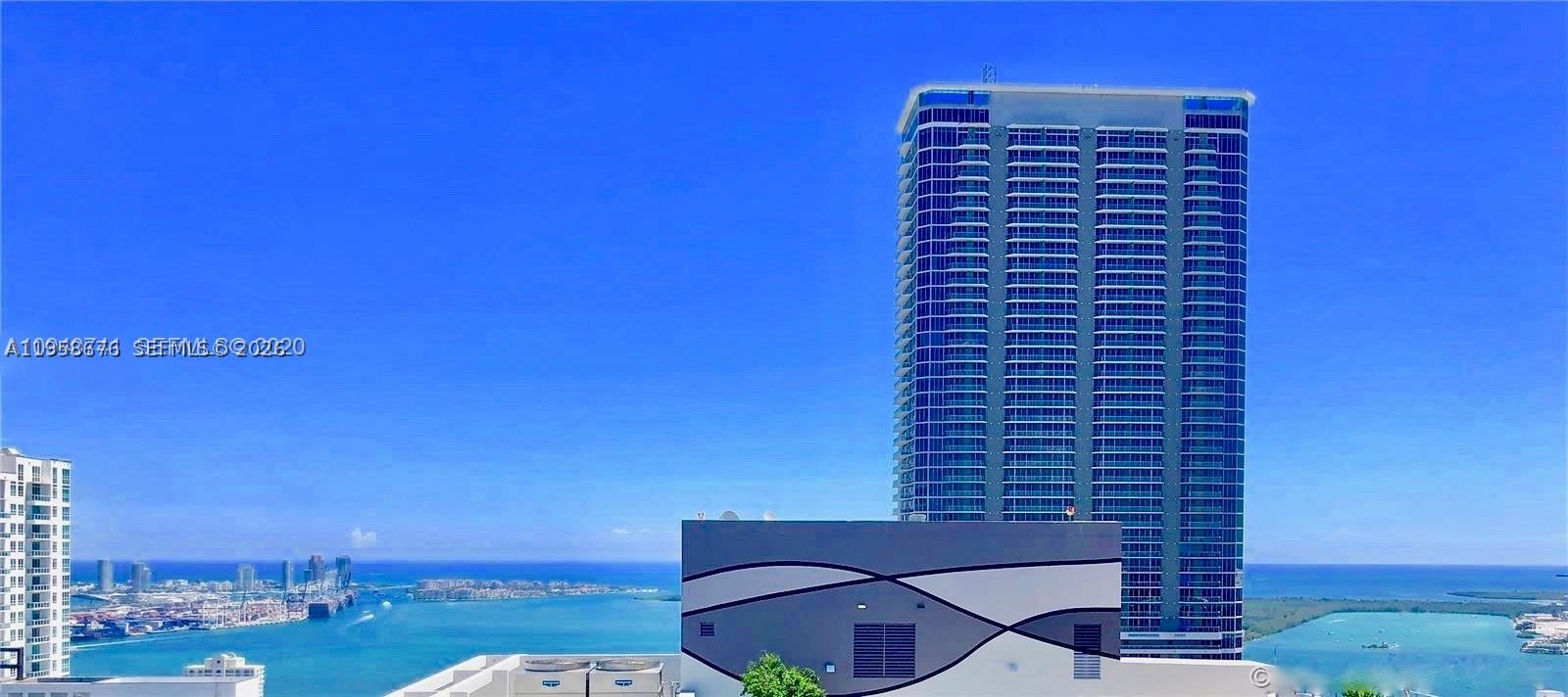 1000 Brickell Plz #PH5408, Miami FL 33131