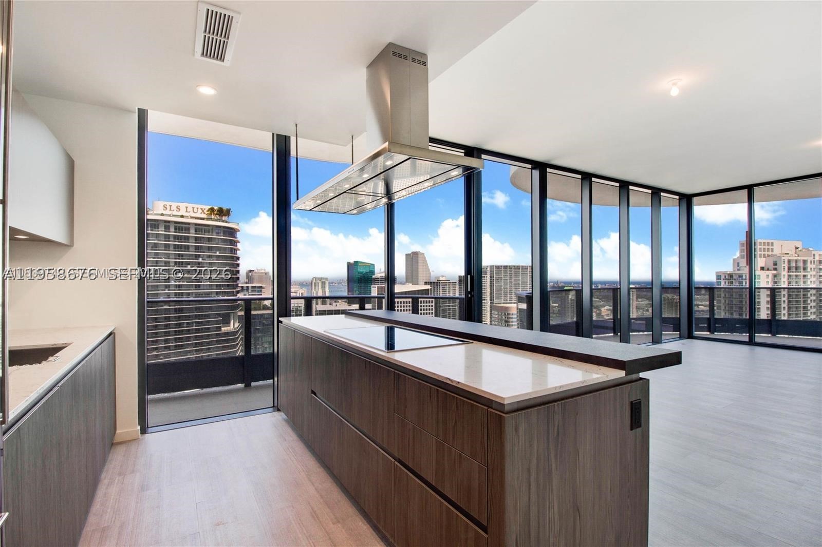 1000 Brickell Plz #PH5408, Miami FL 33131