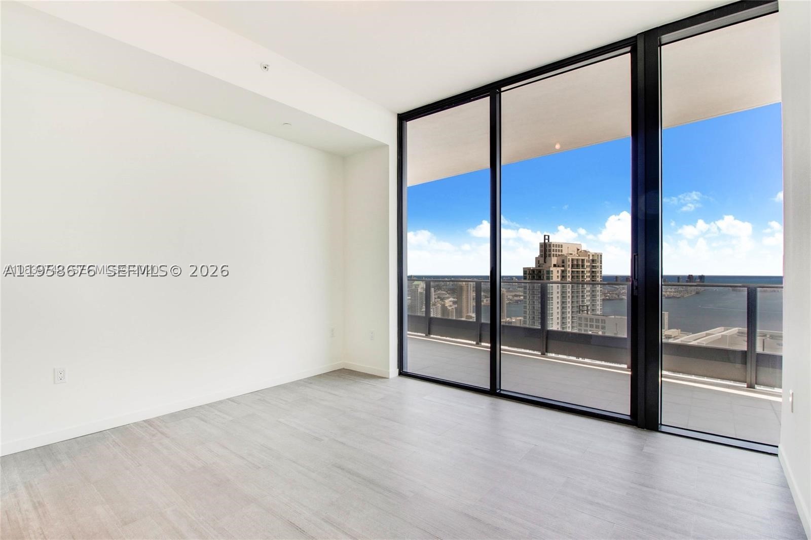 1000 Brickell Plz #PH5408, Miami FL 33131