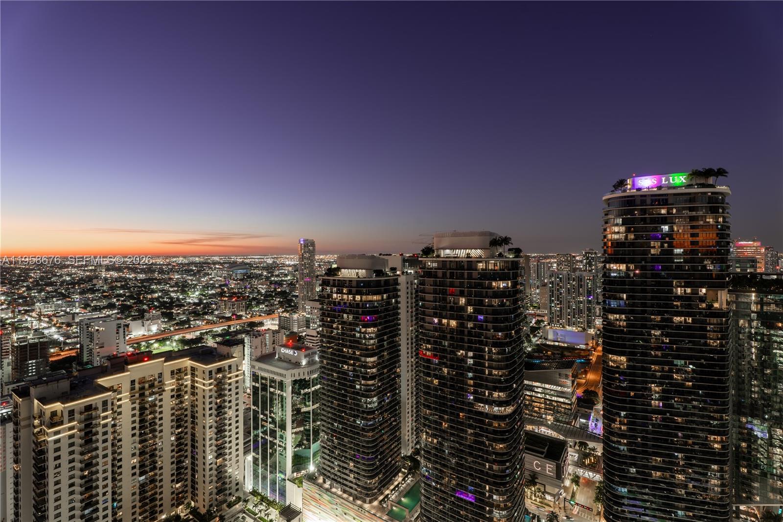 1000 Brickell Plz #PH5408, Miami FL 33131