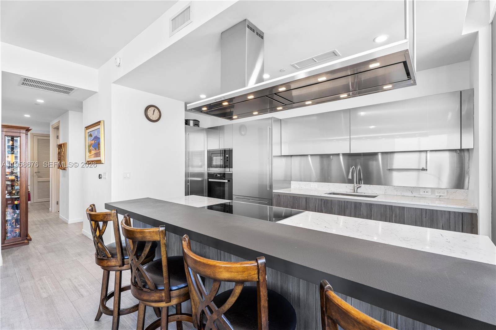 1000 Brickell Plz #PH5408, Miami FL 33131