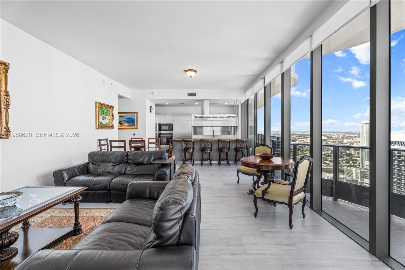 1000 Brickell Plz #PH5408, Miami FL 33131