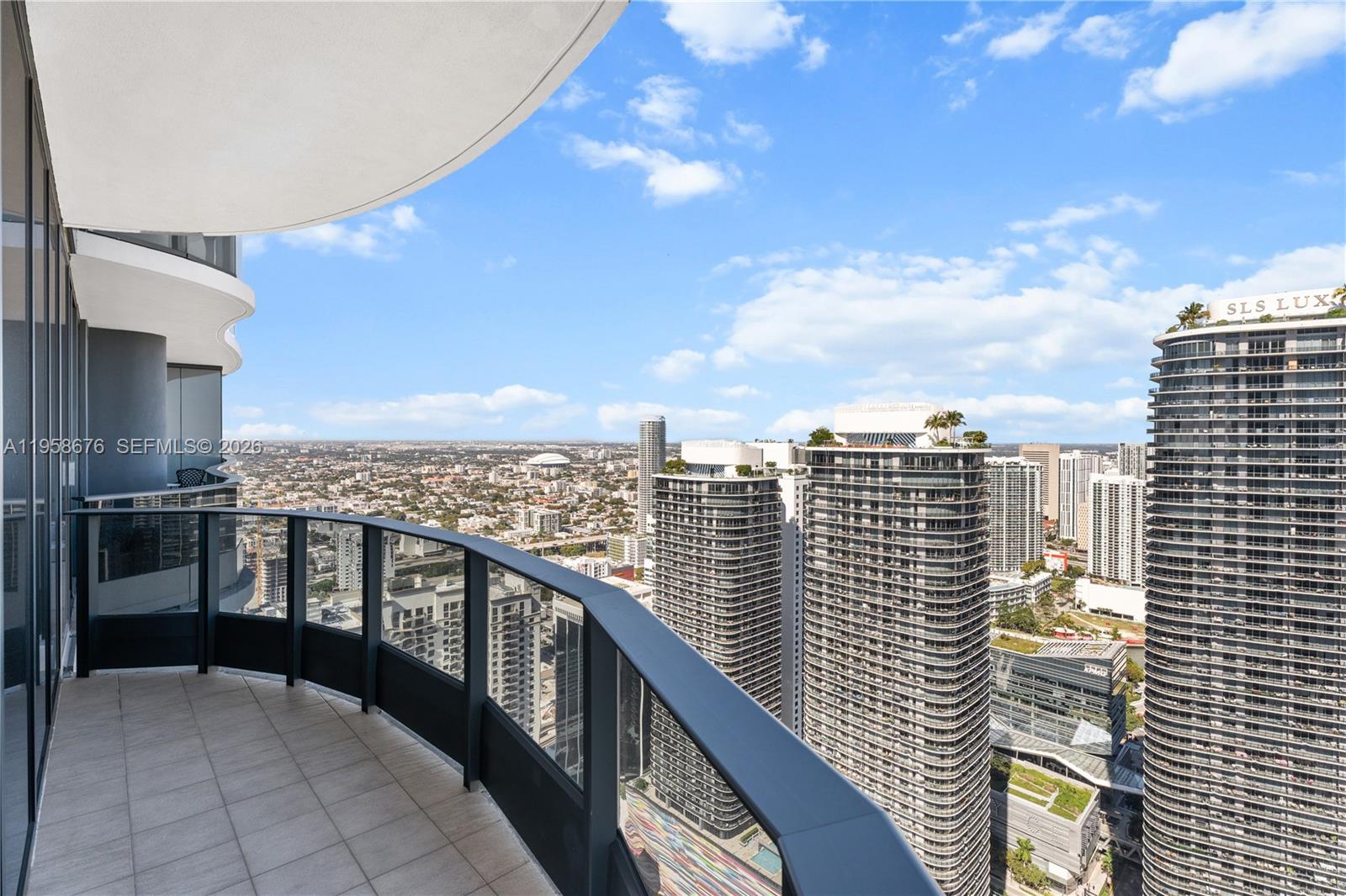 1000 Brickell Plz #PH5408, Miami FL 33131