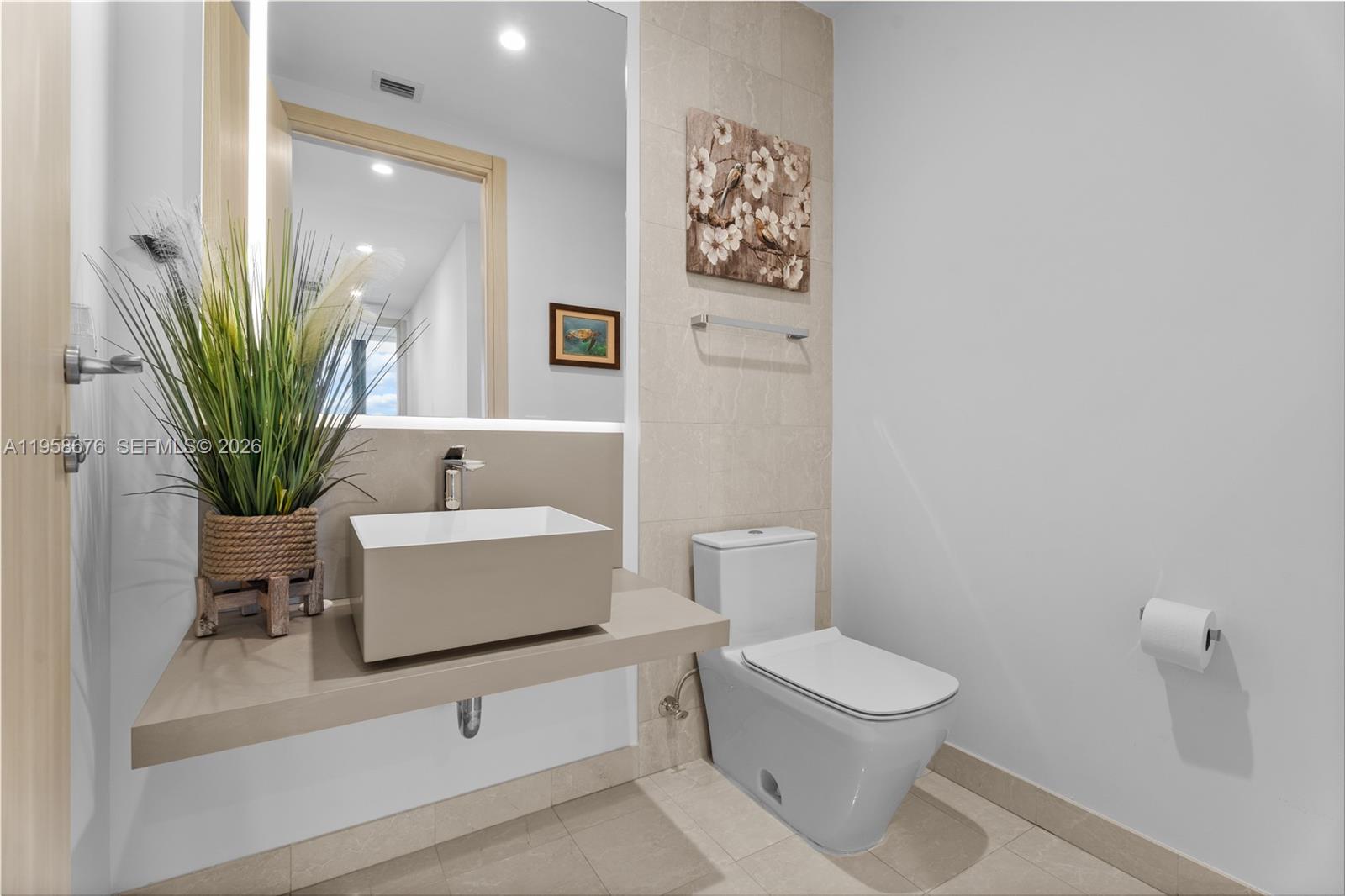 1000 Brickell Plz #PH5408, Miami FL 33131