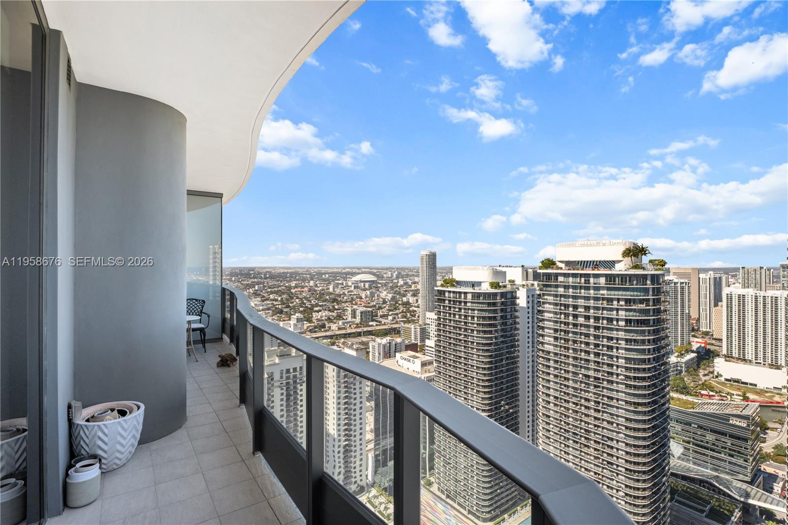 1000 Brickell Plz #PH5408, Miami FL 33131