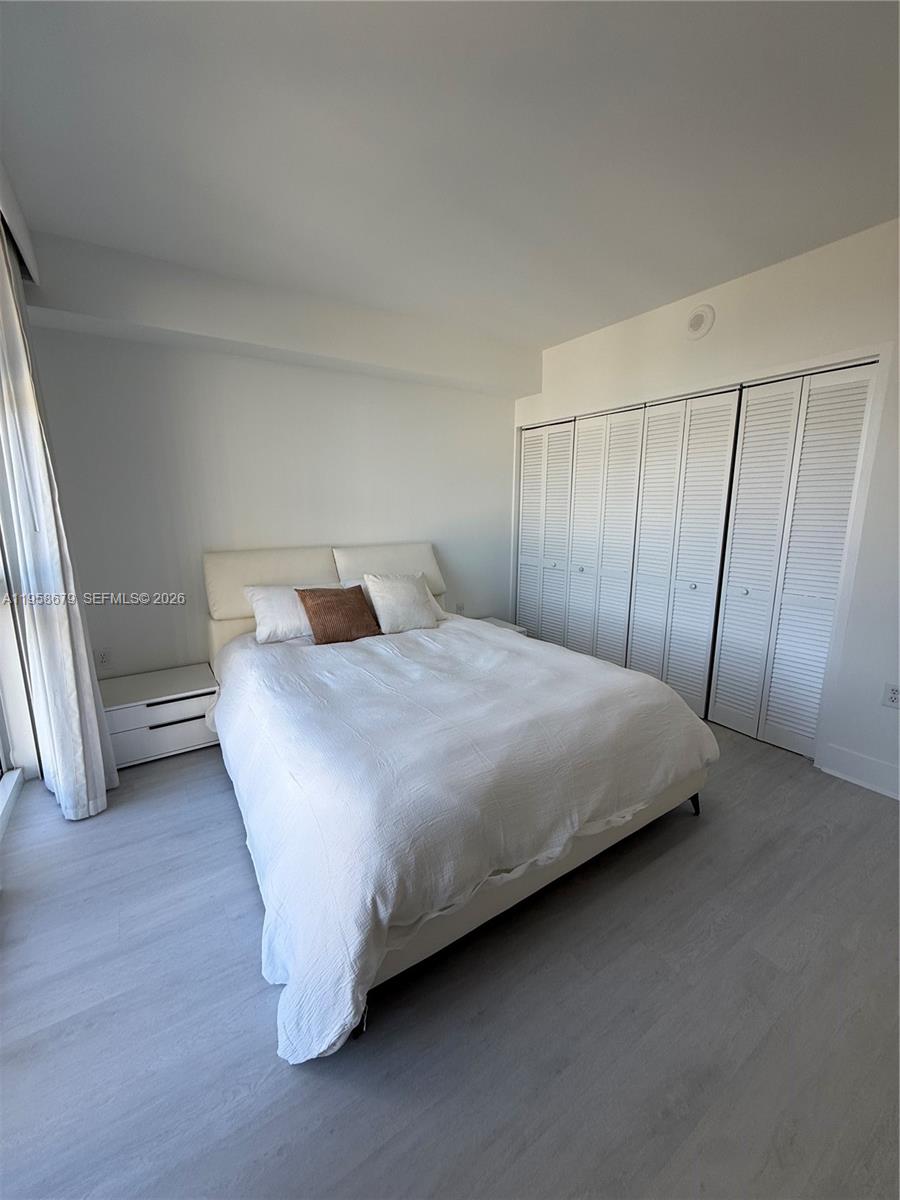 10275 Collins Ave #420, Bal Harbour FL 33154