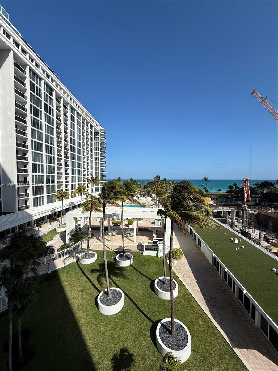 10275 Collins Ave #420, Bal Harbour FL 33154