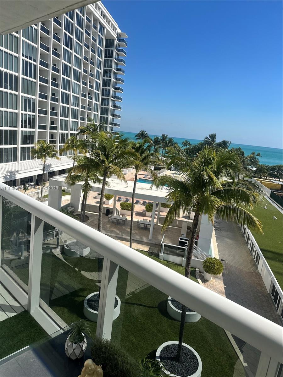 10275 Collins Ave #420, Bal Harbour FL 33154