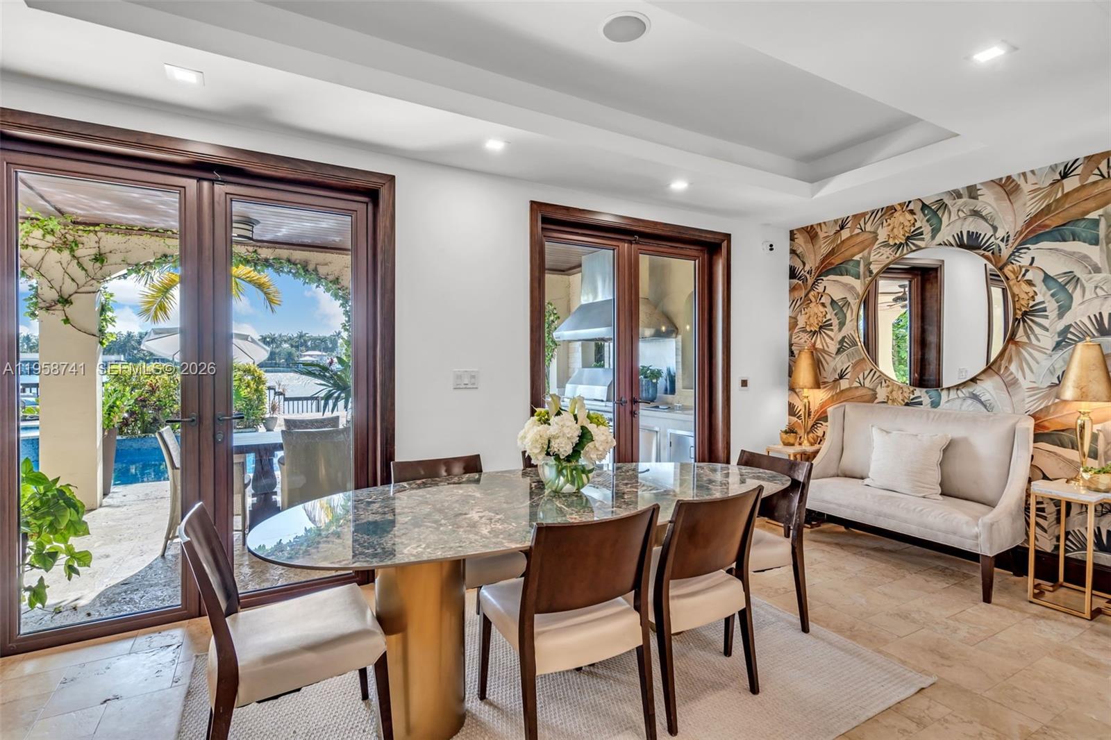 1398 Bay Dr, Miami Beach FL 33141