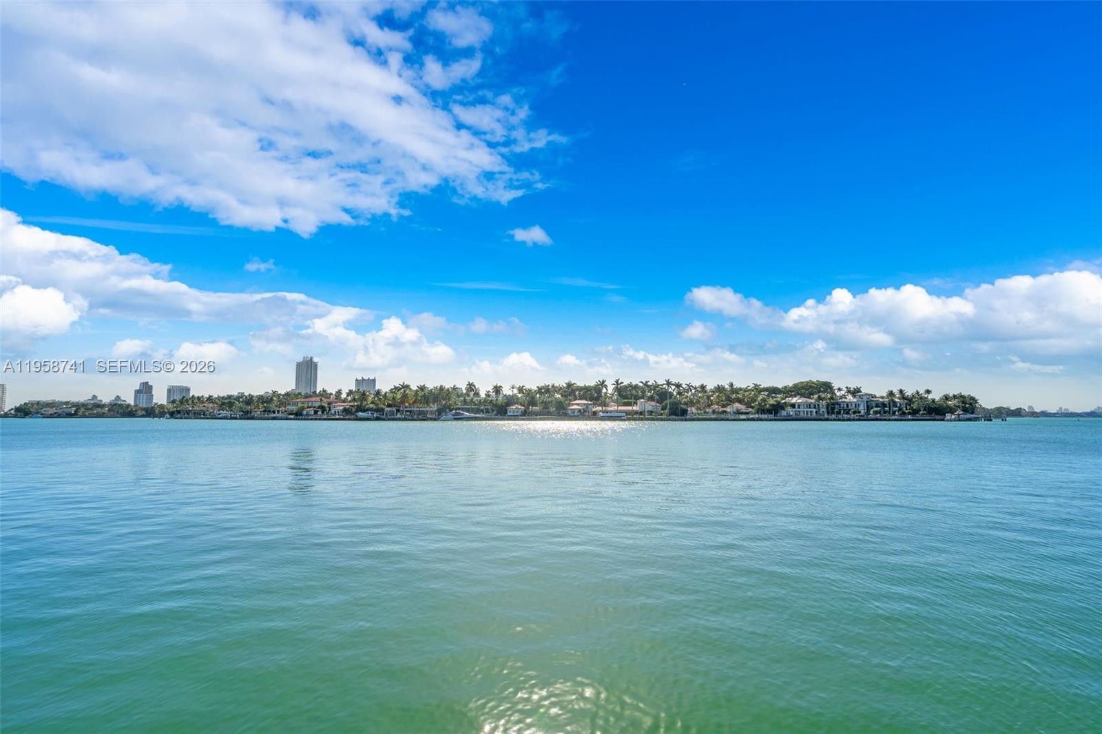 1398 Bay Dr, Miami Beach FL 33141