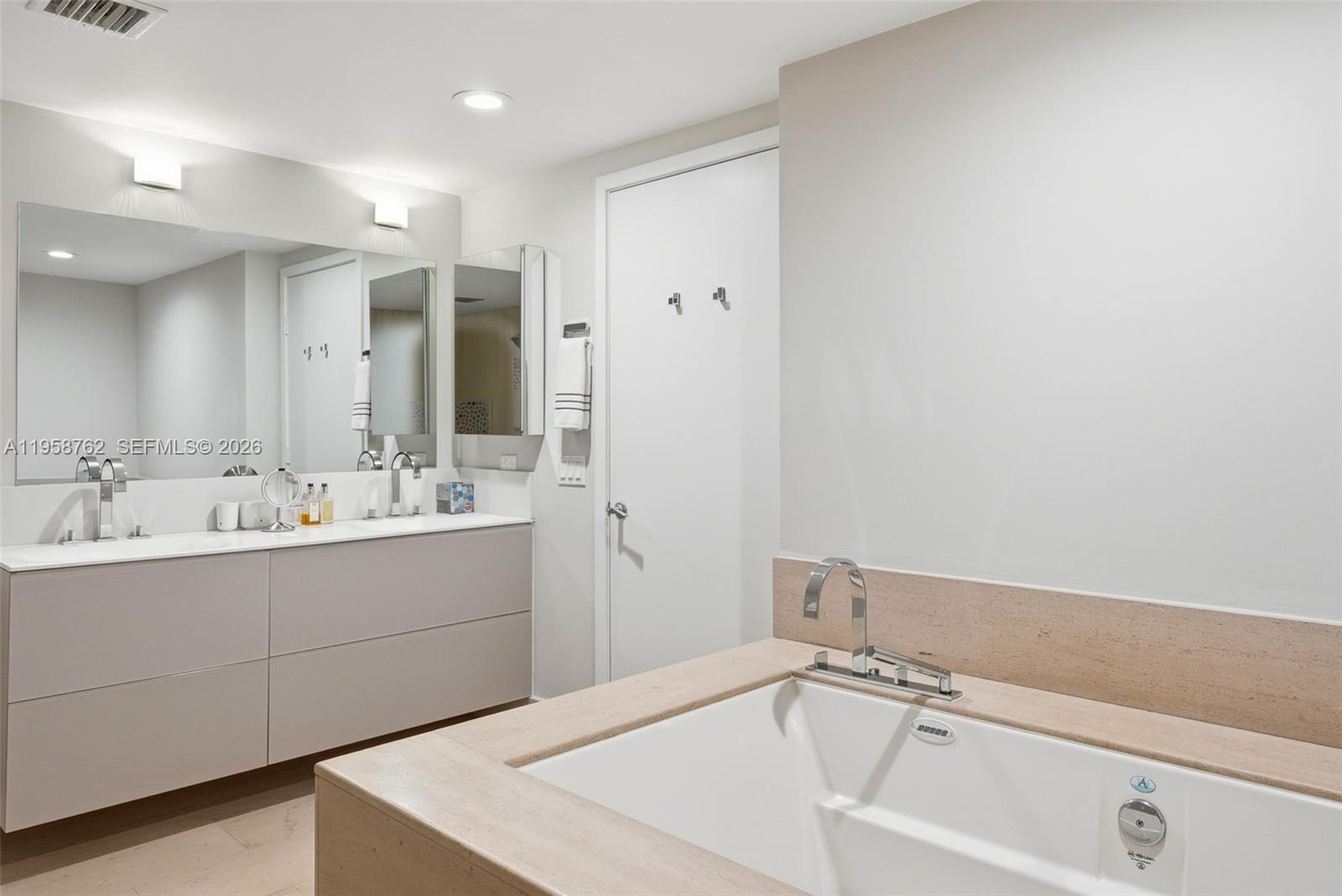 5875 Collins Ave #502, Miami Beach FL 33140