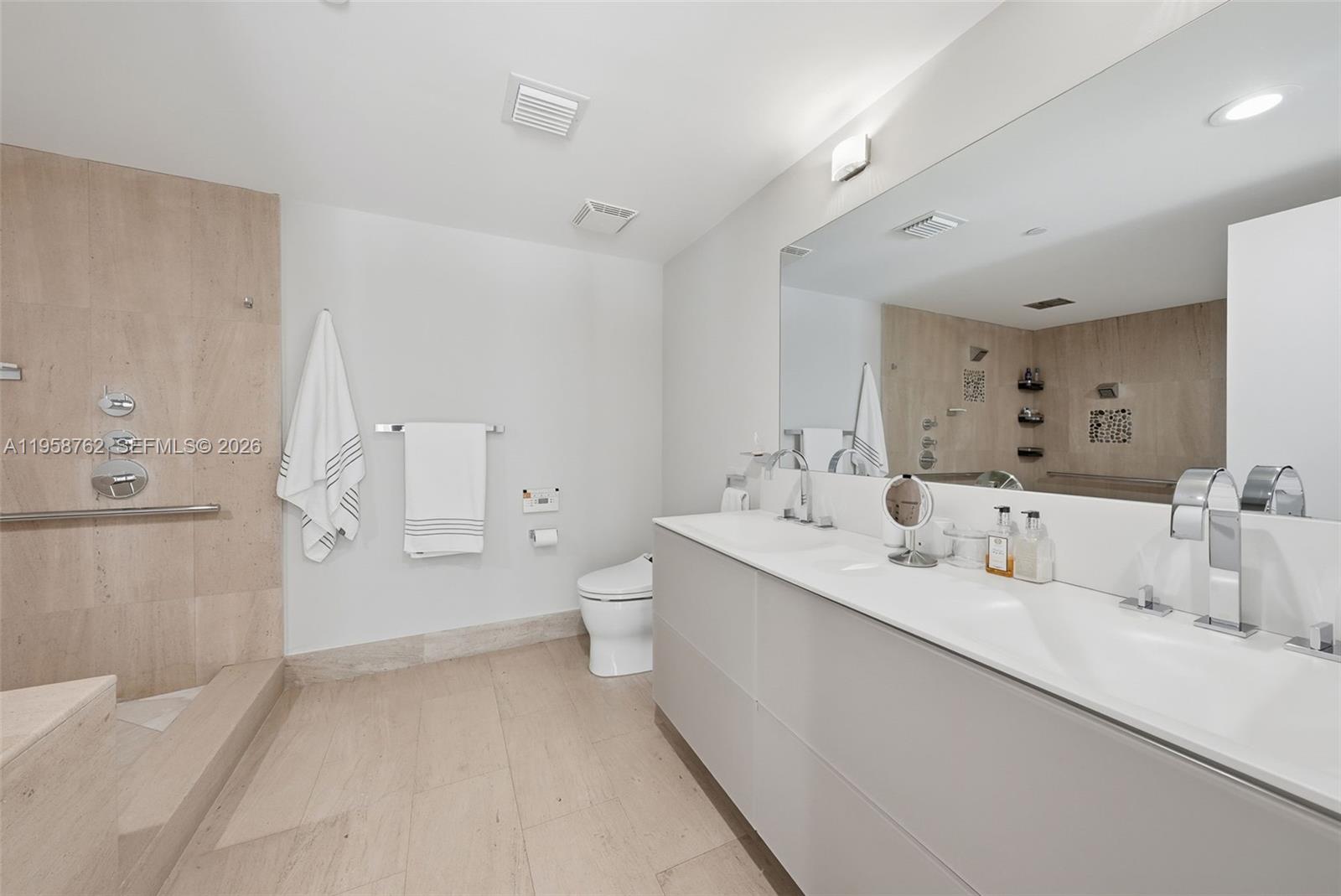5875 Collins Ave #502, Miami Beach FL 33140