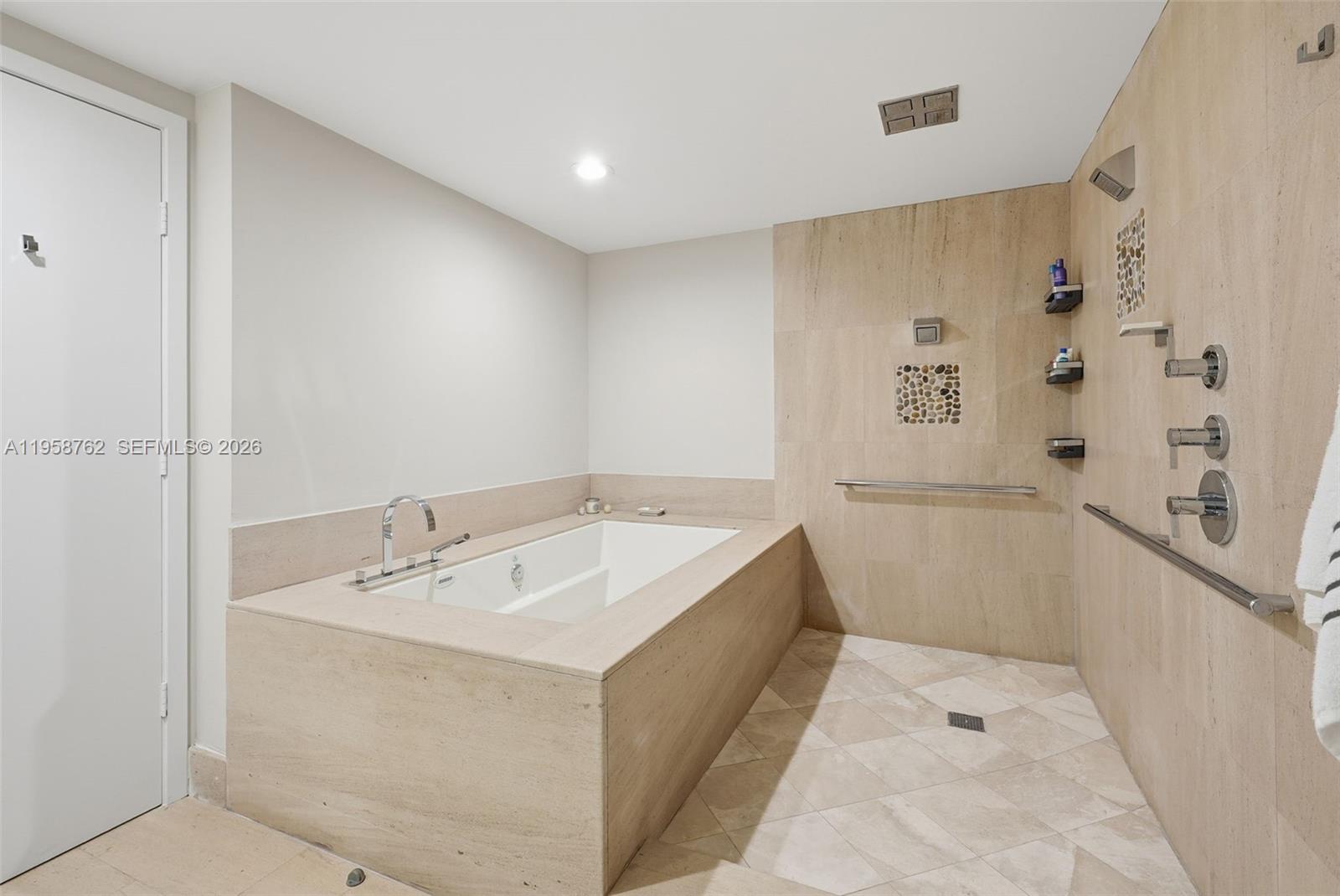 5875 Collins Ave #502, Miami Beach FL 33140