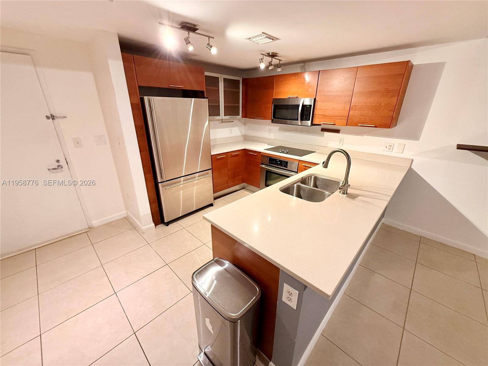 3250 NE 1st Ave #517, Miami FL 33137