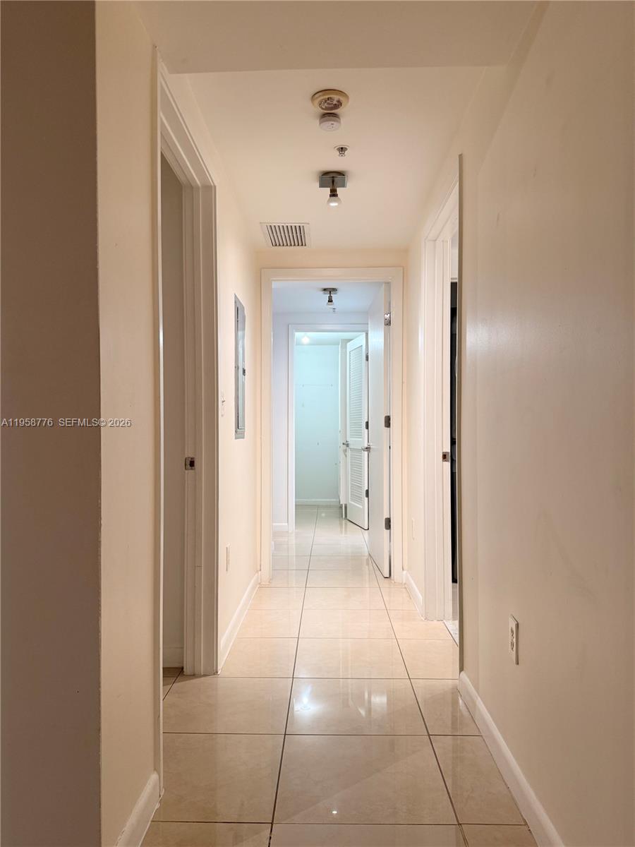 3250 NE 1st Ave #517, Miami FL 33137