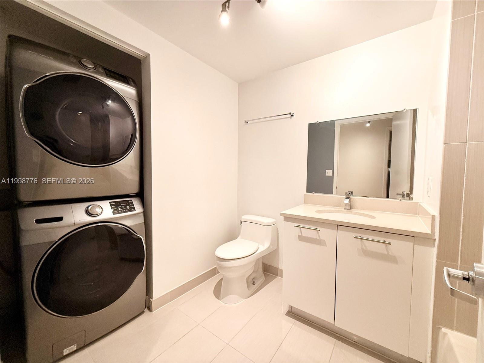 3250 NE 1st Ave #517, Miami FL 33137
