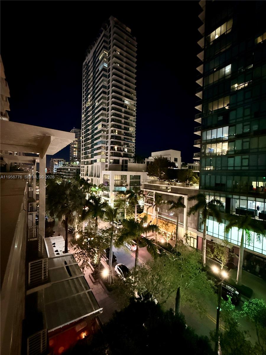 3250 NE 1st Ave #517, Miami FL 33137