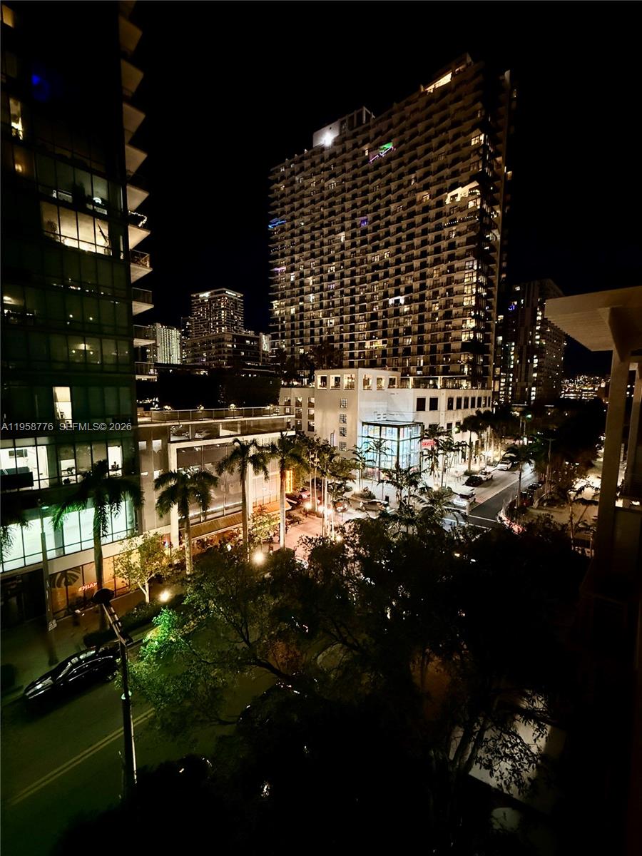 3250 NE 1st Ave #517, Miami FL 33137