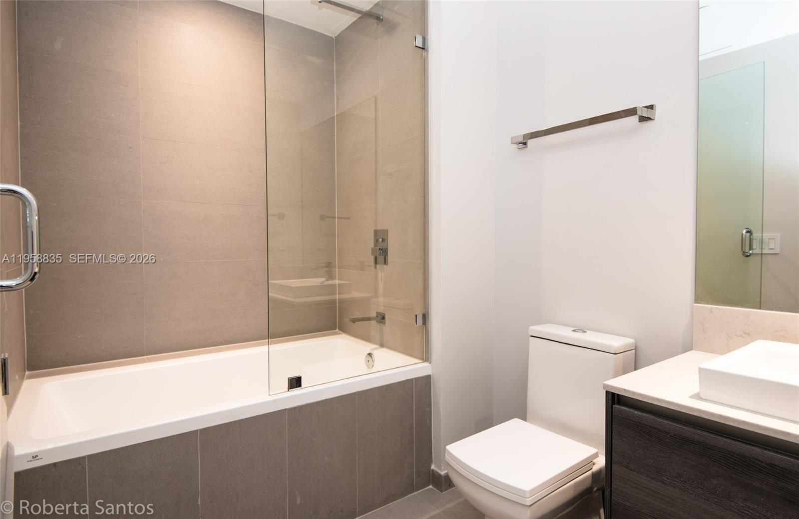 1080 Brickell Ave #3205, Miami FL 33131