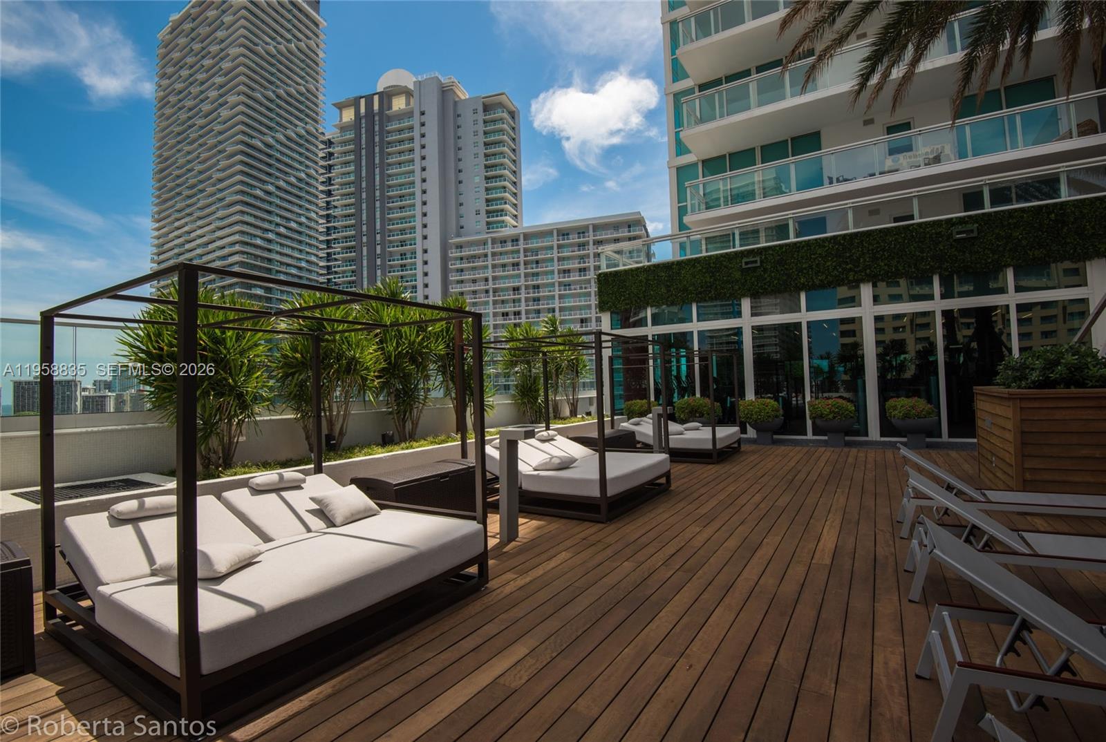 1080 Brickell Ave #3205, Miami FL 33131