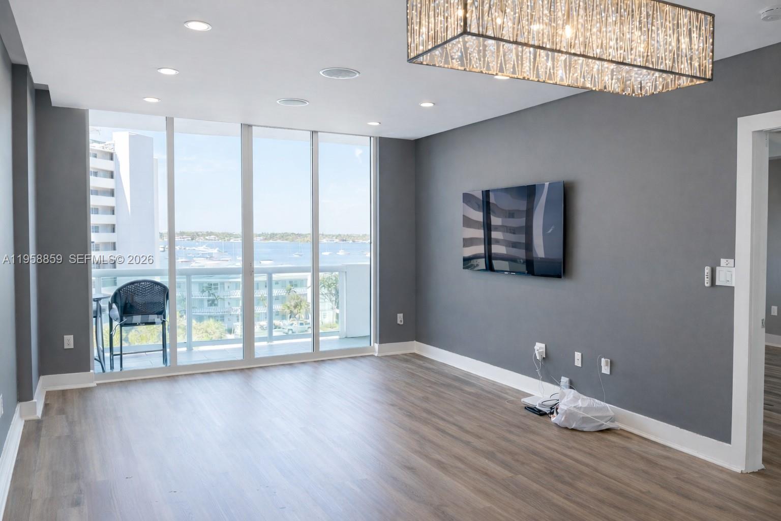 7900 Harbor Island Dr #622, North Bay Village FL 33141