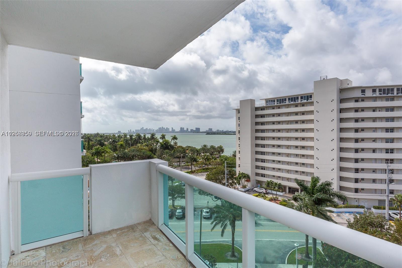 7900 Harbor Island Dr #622, North Bay Village FL 33141