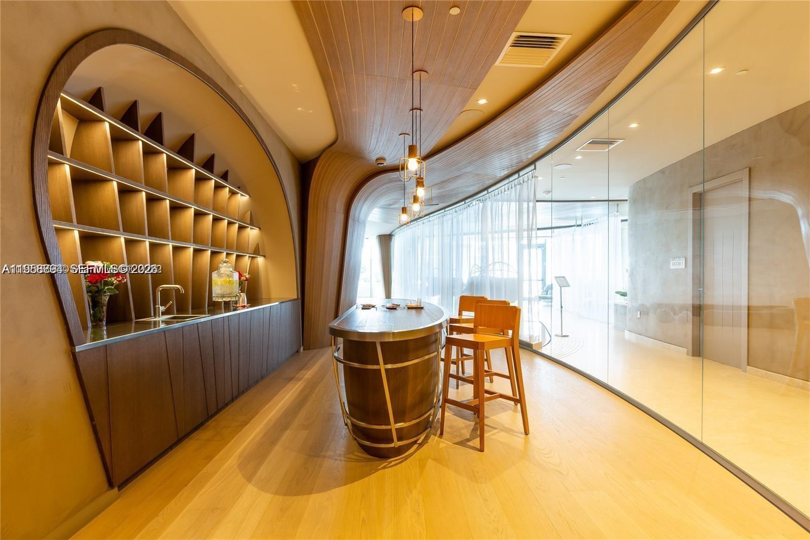 1000 Brickell Plaza #2414, Miami FL 33131