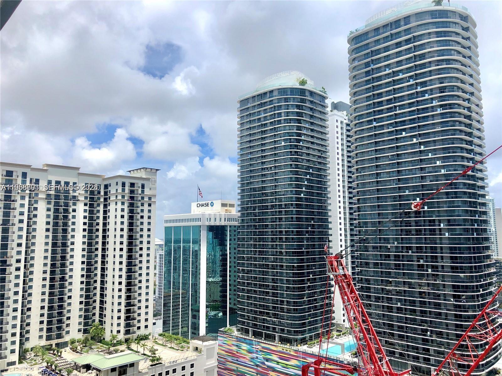 1000 Brickell Plaza #2414, Miami FL 33131