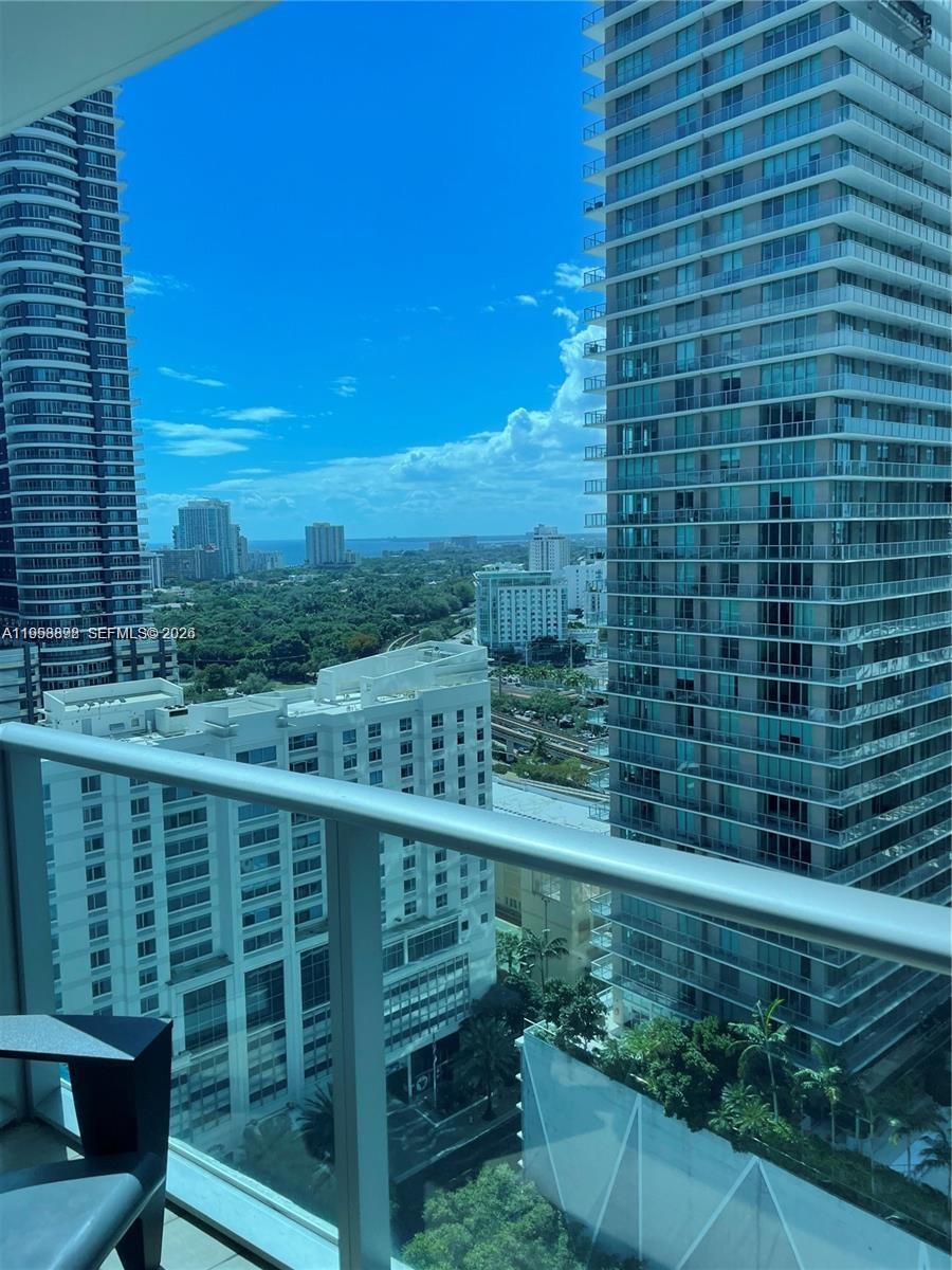 1100 S Miami Ave #2105, Miami FL 33130