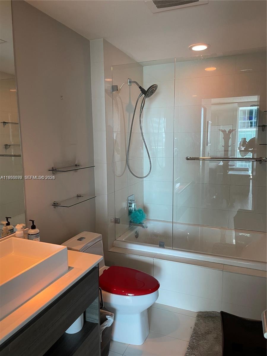 1100 S Miami Ave #2105, Miami FL 33130