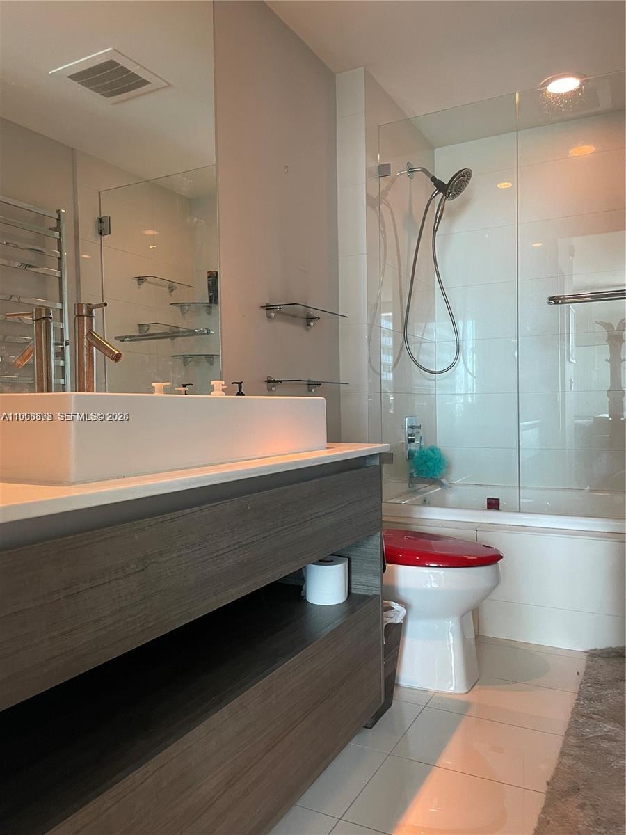1100 S Miami Ave #2105, Miami FL 33130